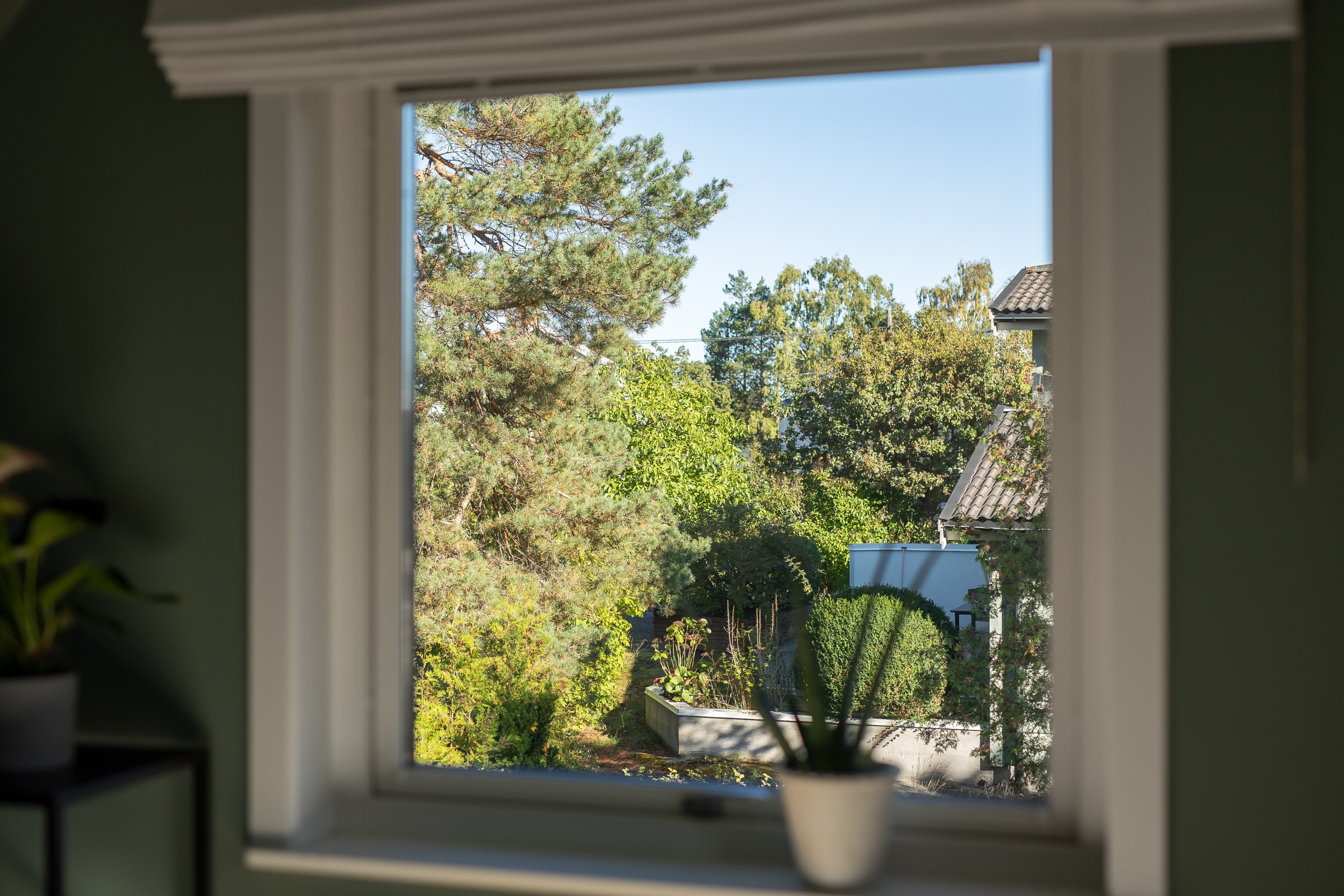 Bostadsbild från Solstigen 18, Till salu i Skuru, Nacka