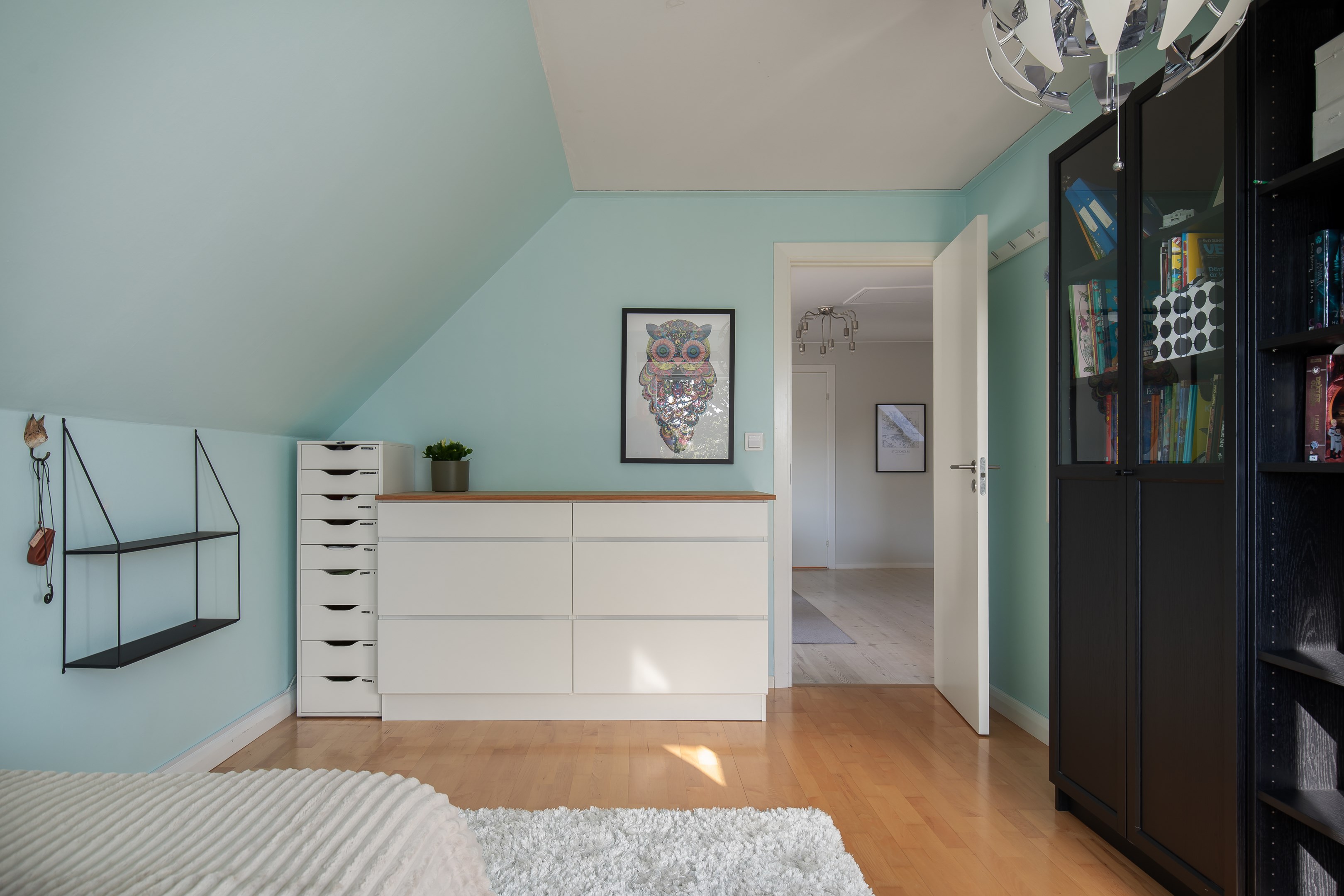Bostadsbild från Solstigen 18, Till salu i Skuru, Nacka