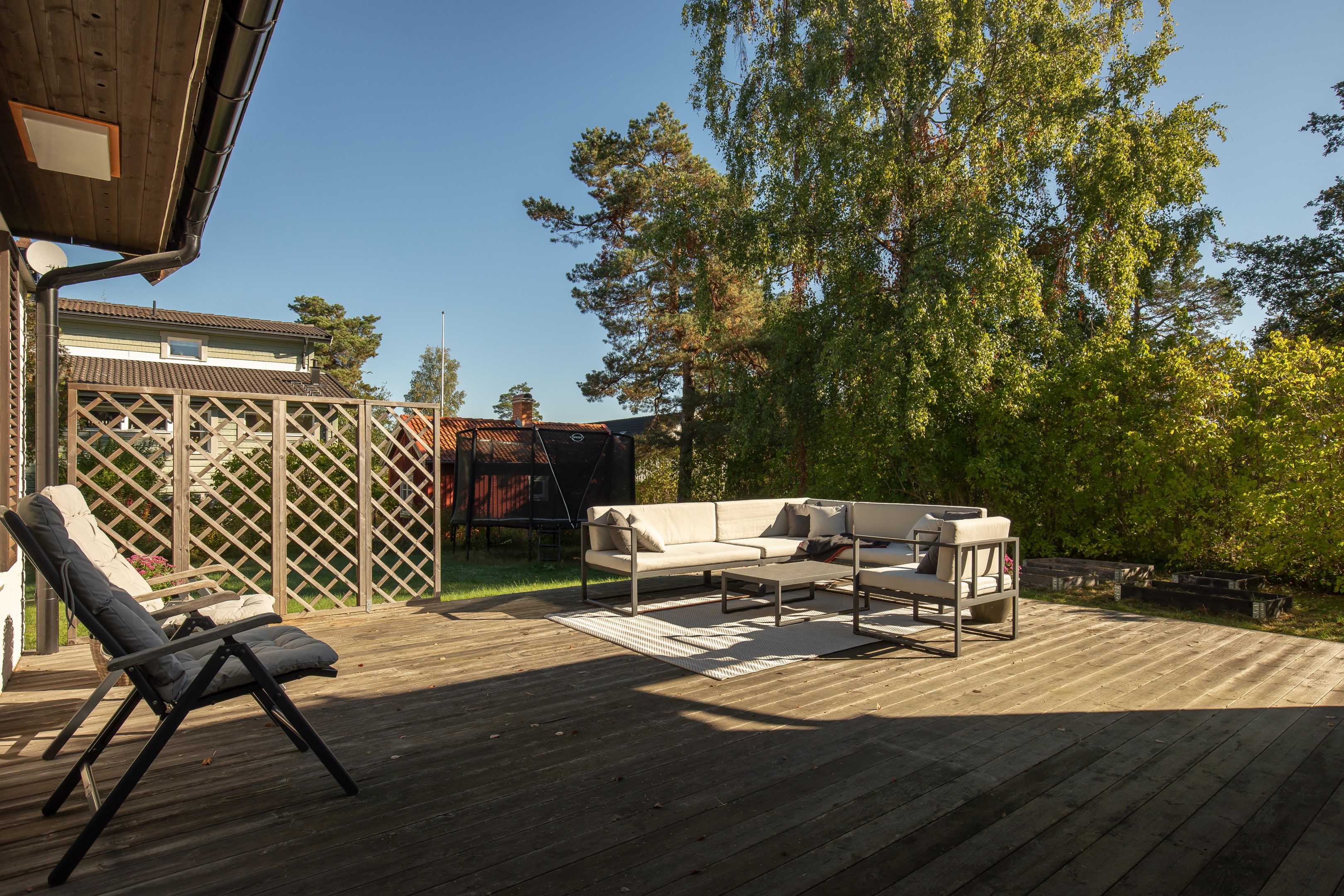 Bostadsbild från Solstigen 18, Till salu i Skuru, Nacka