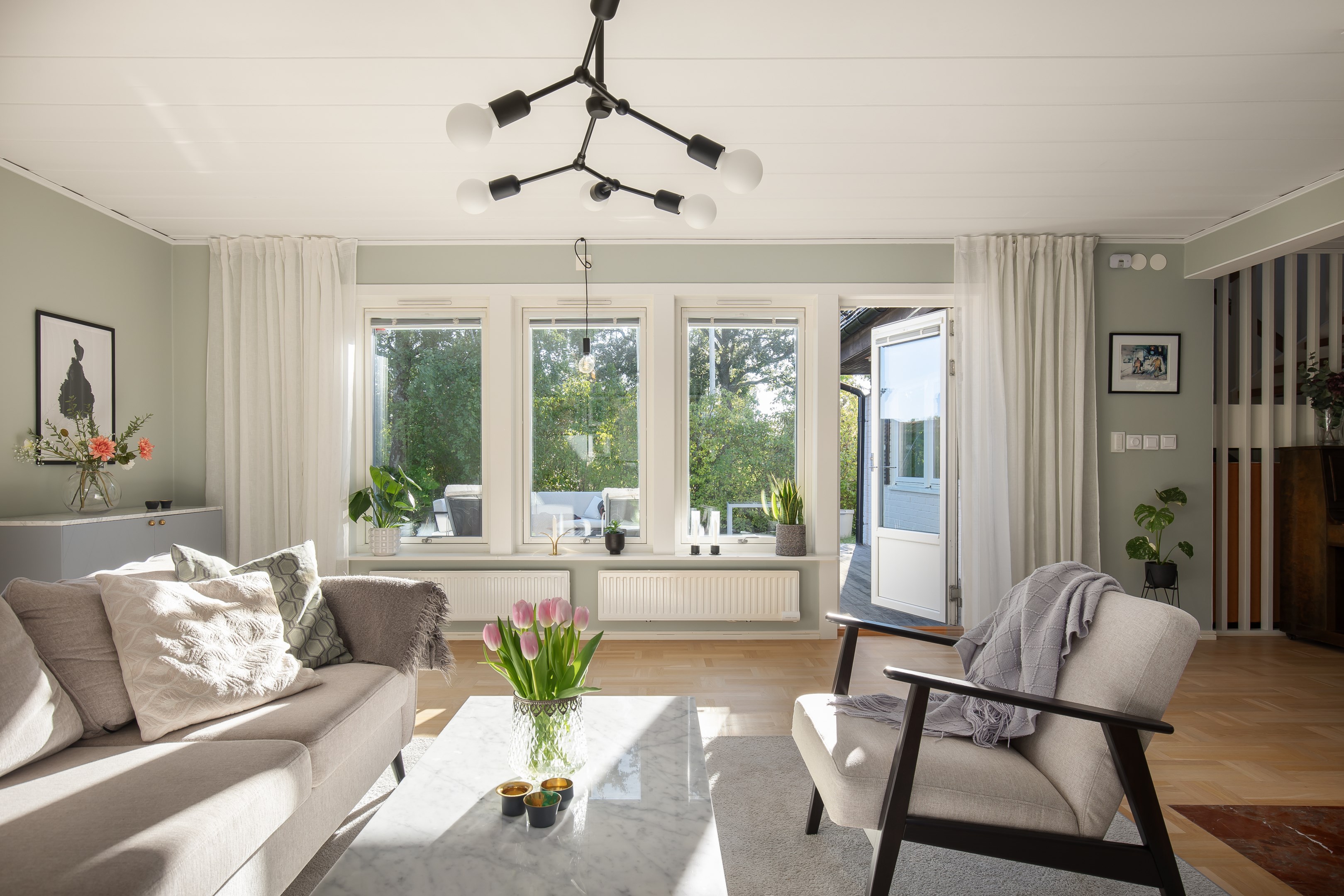Bostadsbild från Solstigen 18, Till salu i Skuru, Nacka