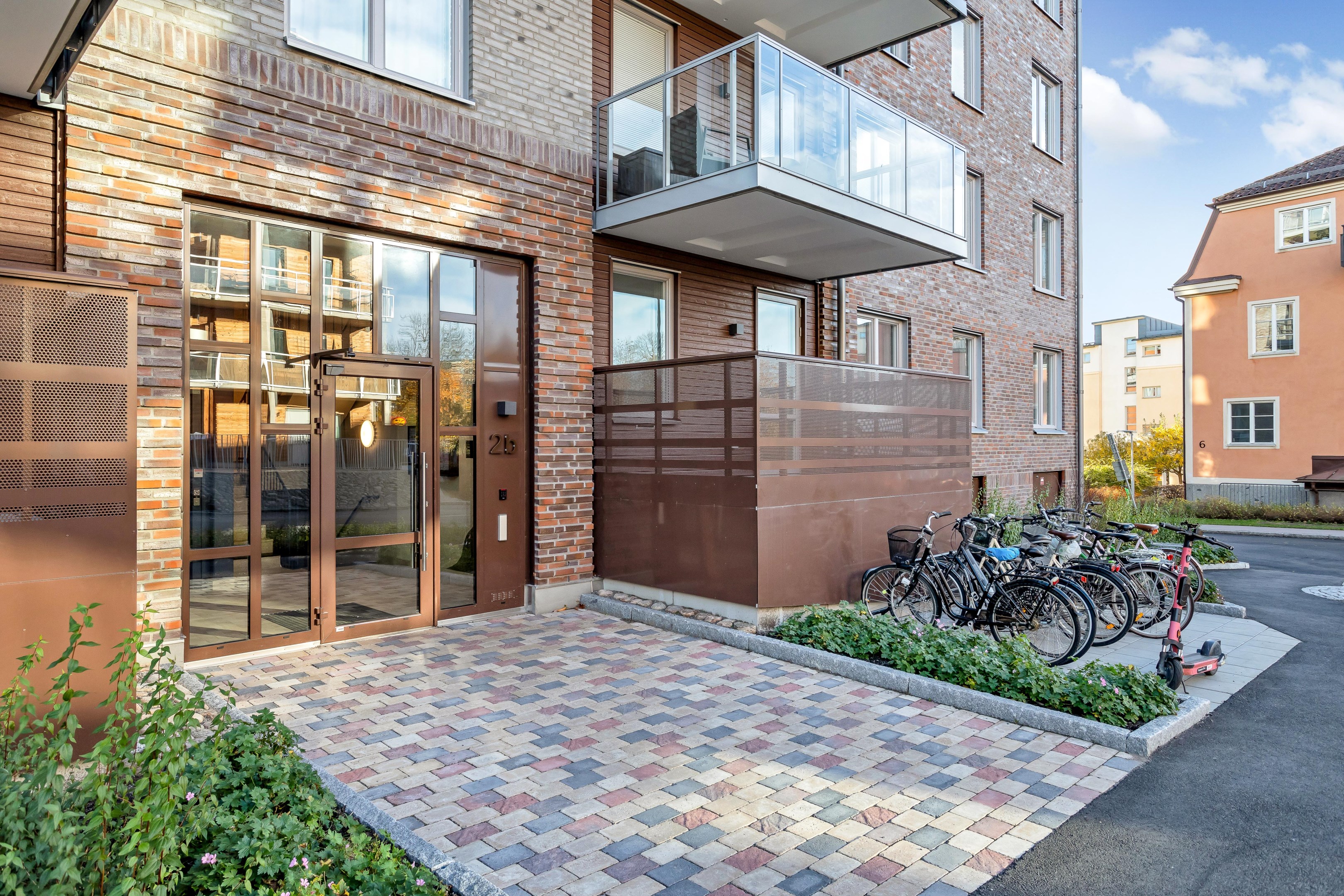 Bostadsbild från Gösta Wahlströms väg 2B, Till salu i Rickomberga, Uppsala