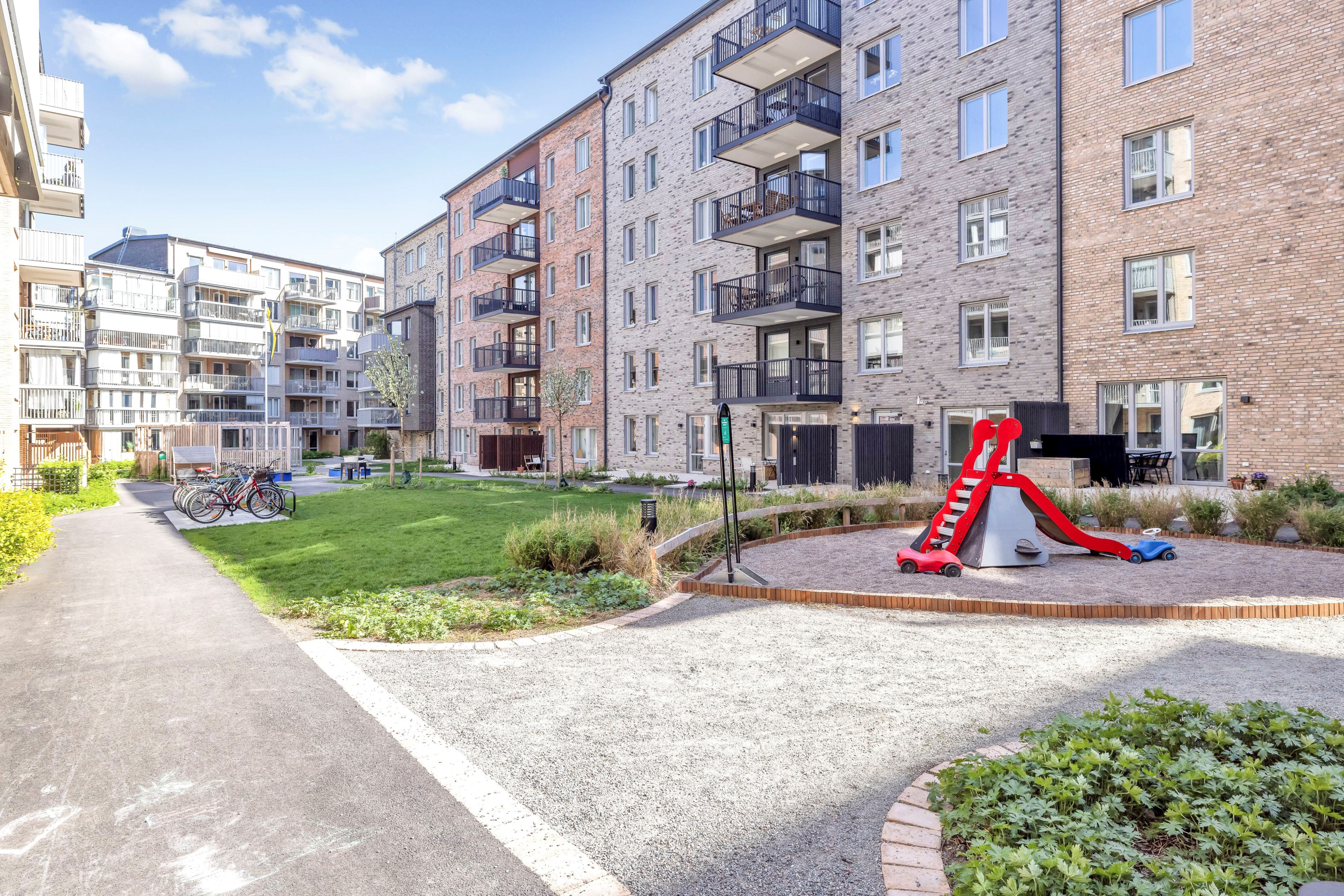 Bostadsbild från Gösta Wahlströms väg 2B, Till salu i Rickomberga, Uppsala
