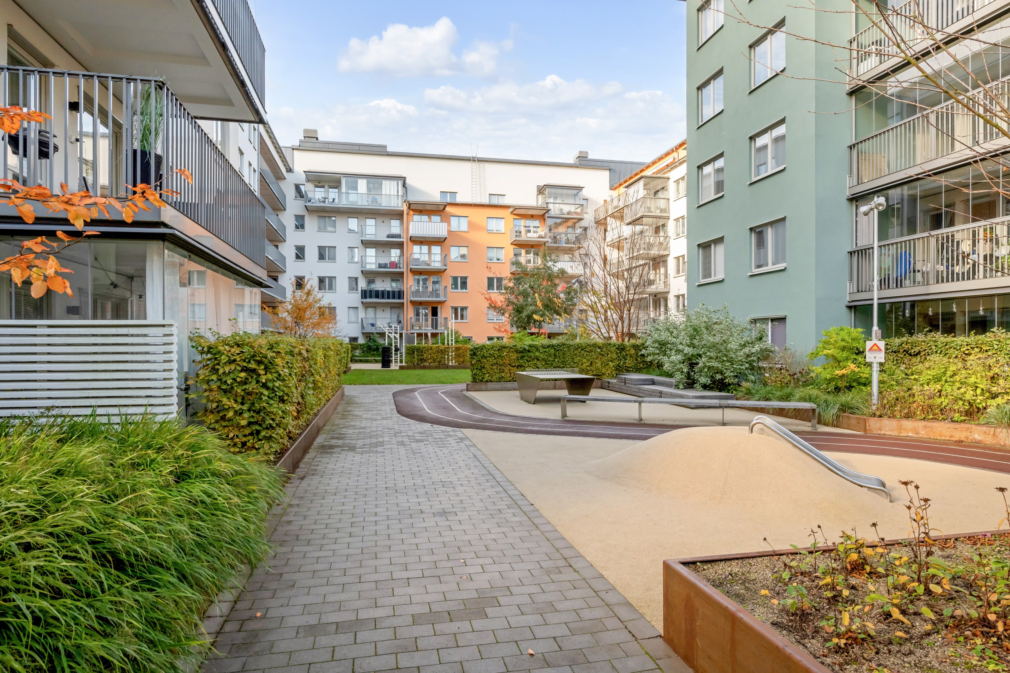 Bostadsbild från Orgelgatan 16, Till salu i Kapellgärdet, Uppsala