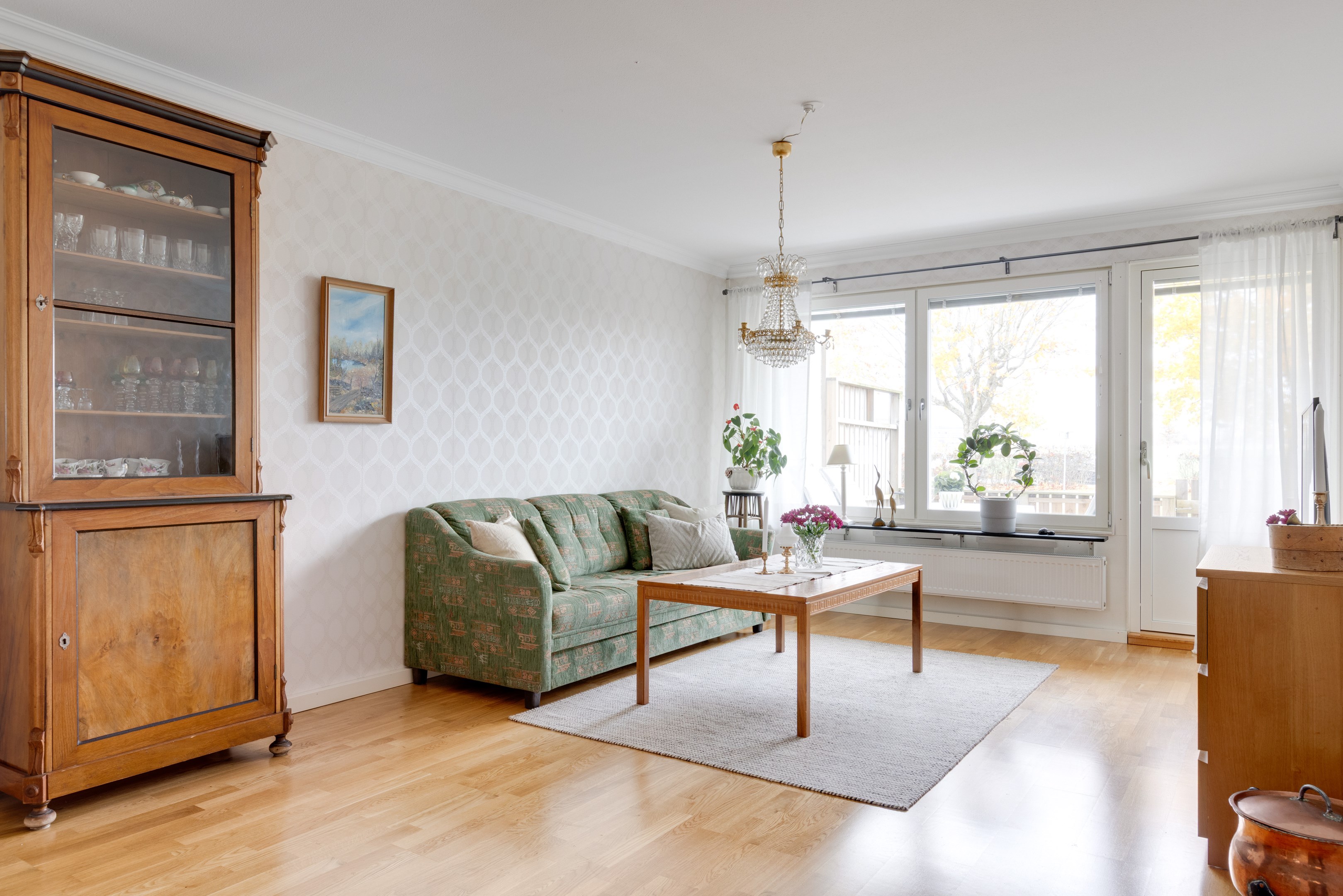 Bostadsbild från Gräslöksgatan 8, Till salu i Årsta, Uppsala