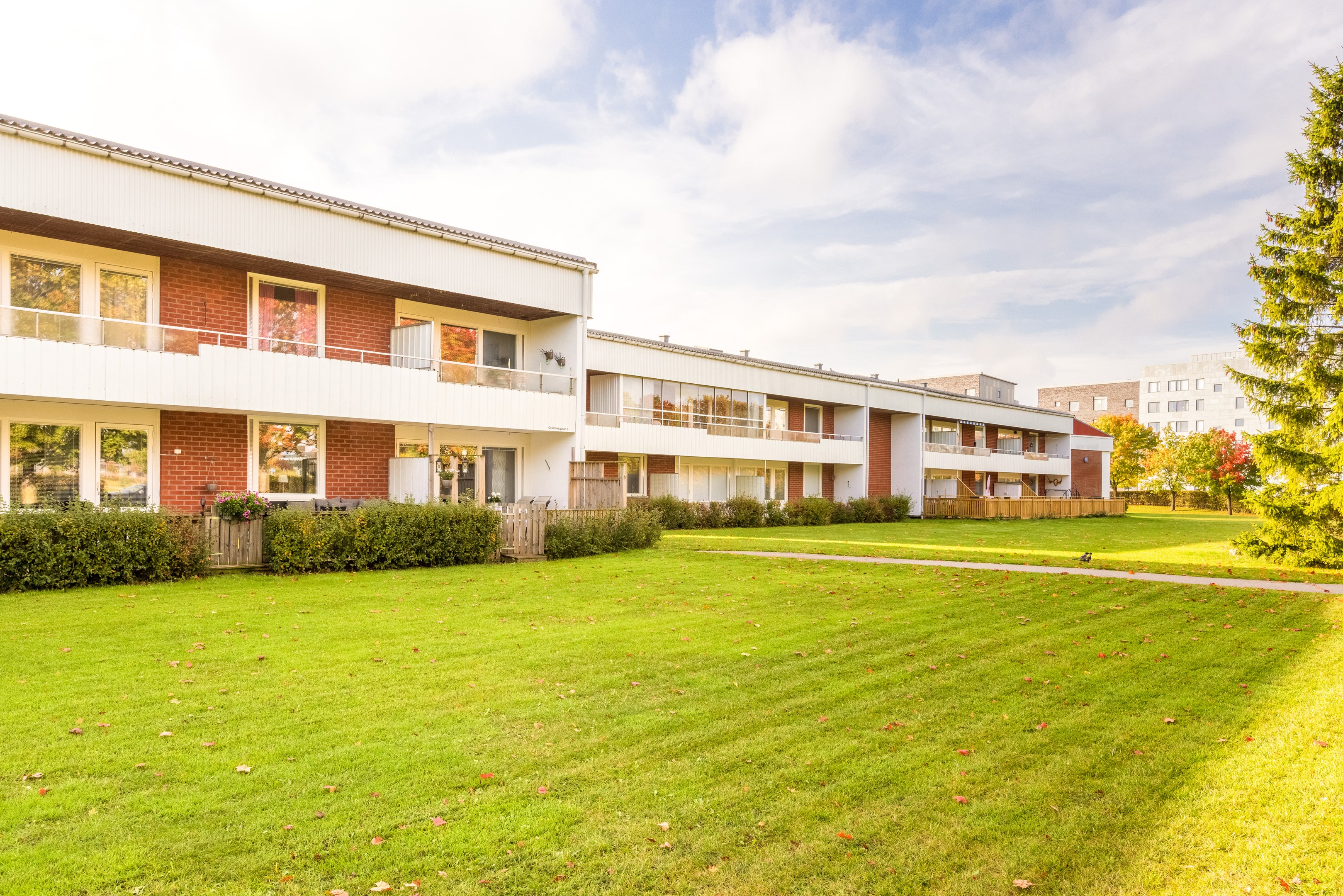 Bostadsbild från Gräslöksgatan 8, Till salu i Årsta, Uppsala