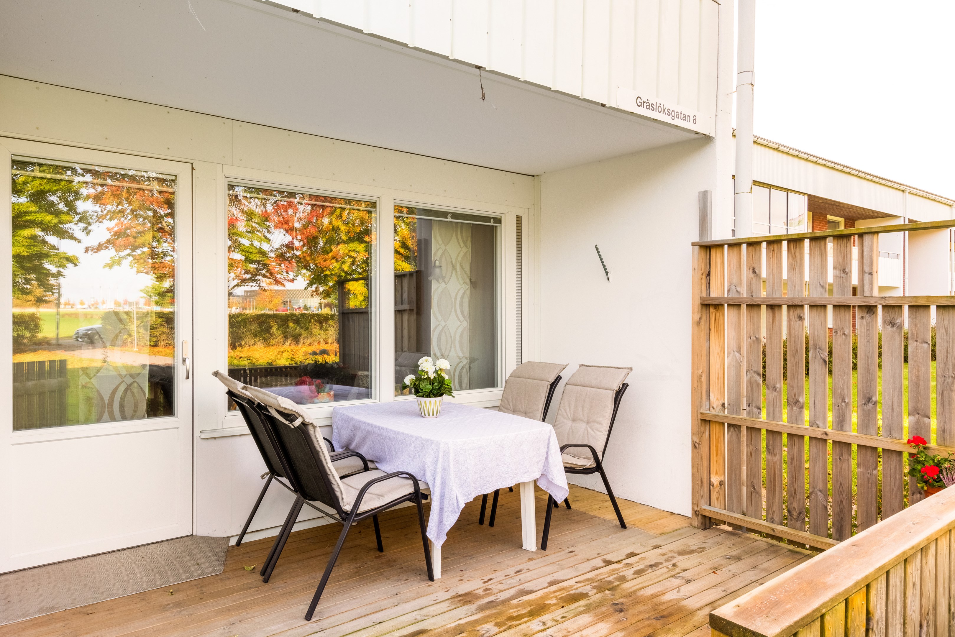 Bostadsbild från Gräslöksgatan 8, Till salu i Årsta, Uppsala