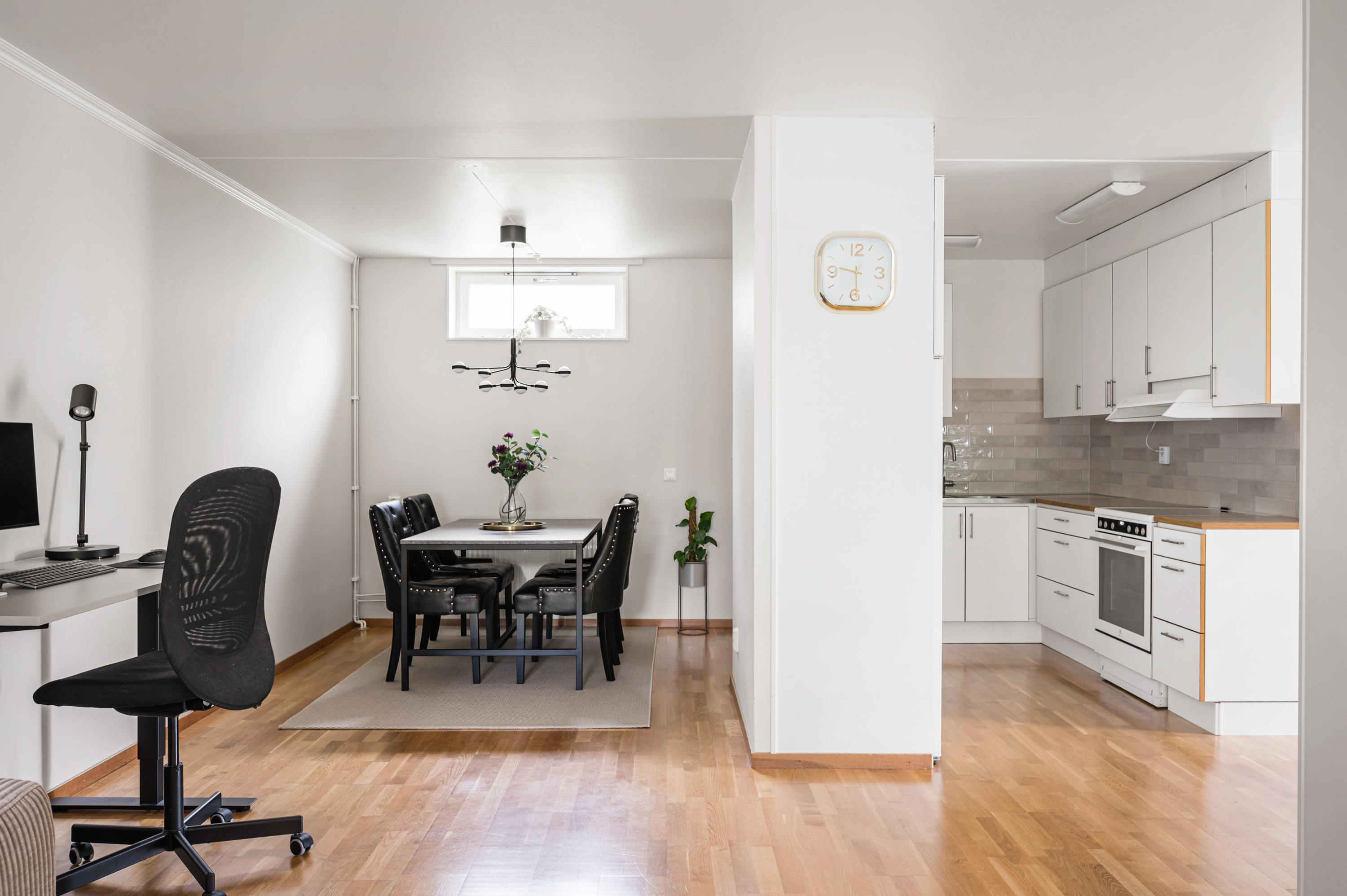 Bostadsbild från Svartviksbacken 4A, Till salu i Upplands-Bro, Upplands-Bro