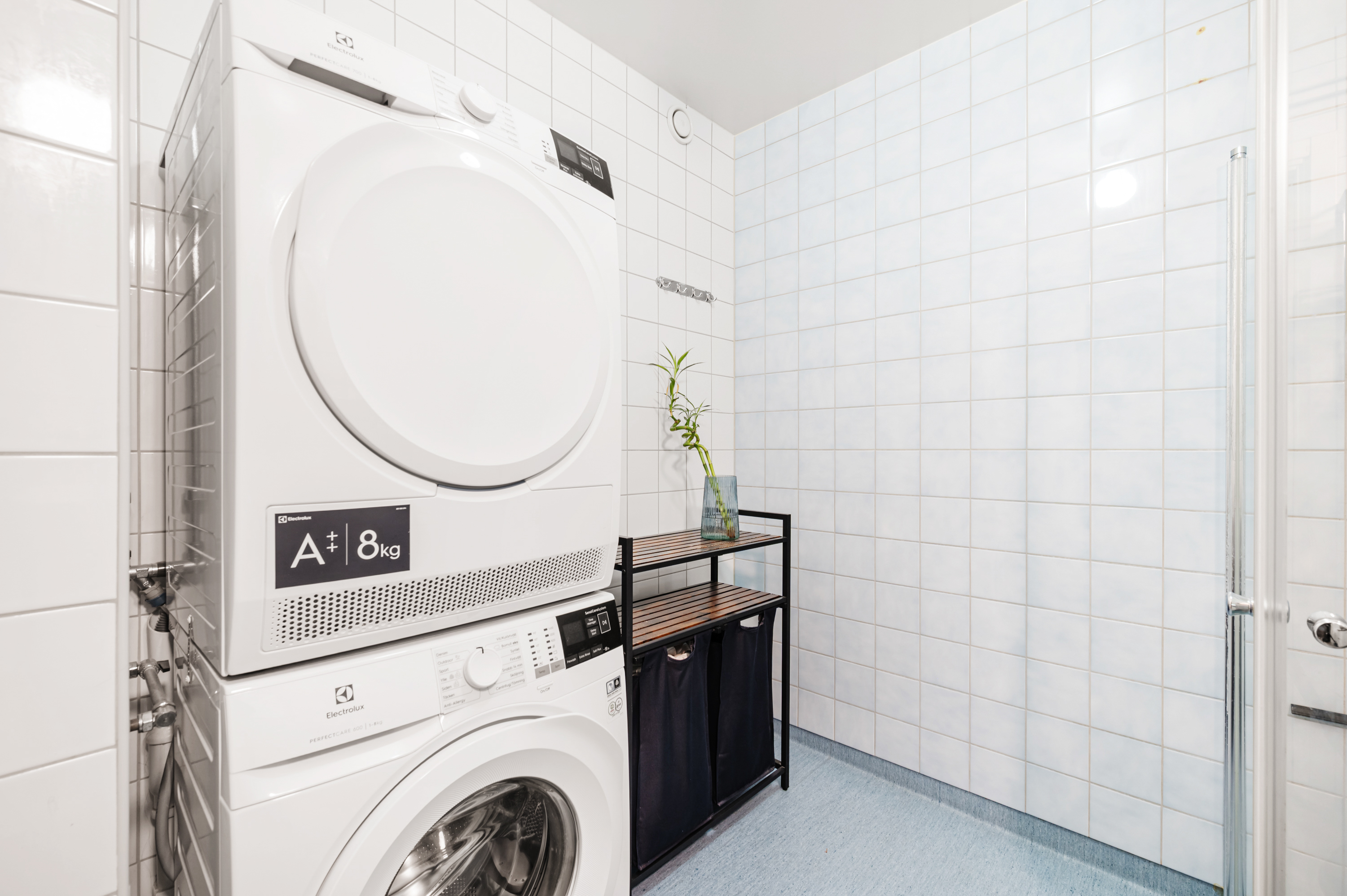 Bostadsbild från Svartviksbacken 4A, Till salu i Upplands-Bro, Upplands-Bro