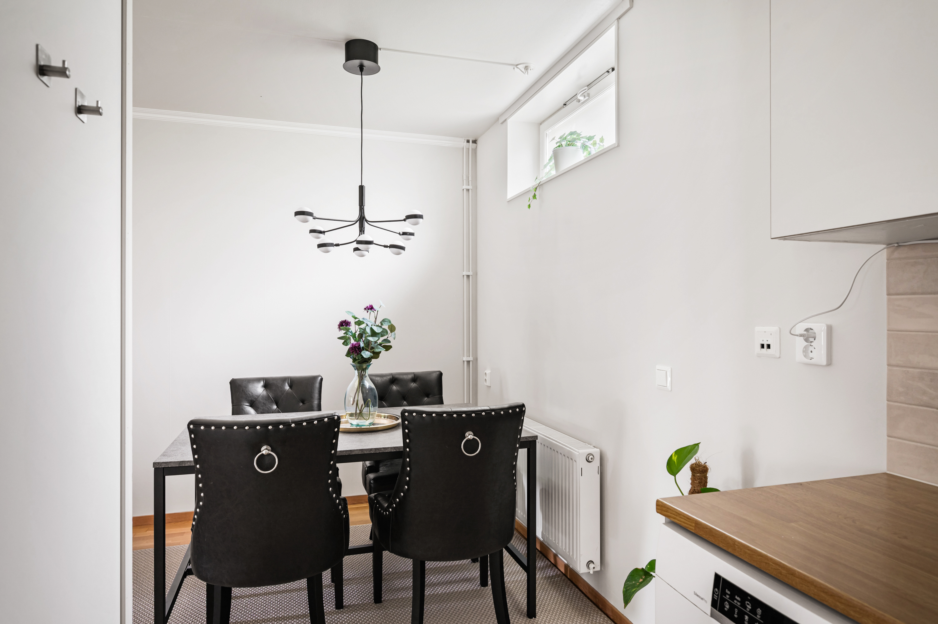 Bostadsbild från Svartviksbacken 4A, Till salu i Upplands-Bro, Upplands-Bro
