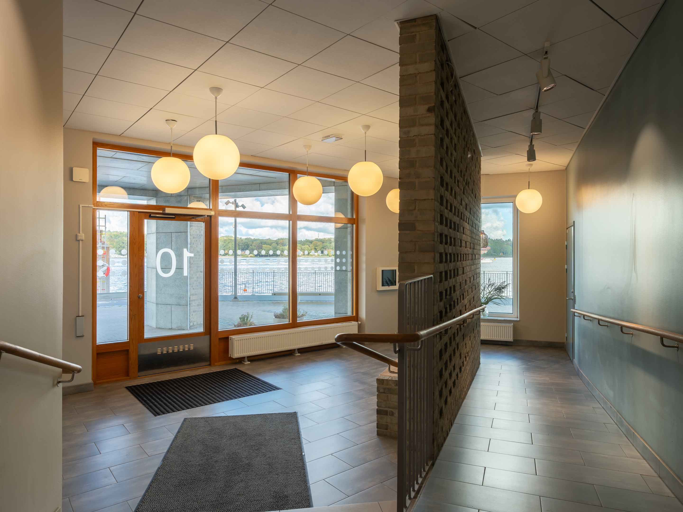 Bostadsbild från Finnboda kajväg 10, Till salu i Finnboda Hamn, Nacka