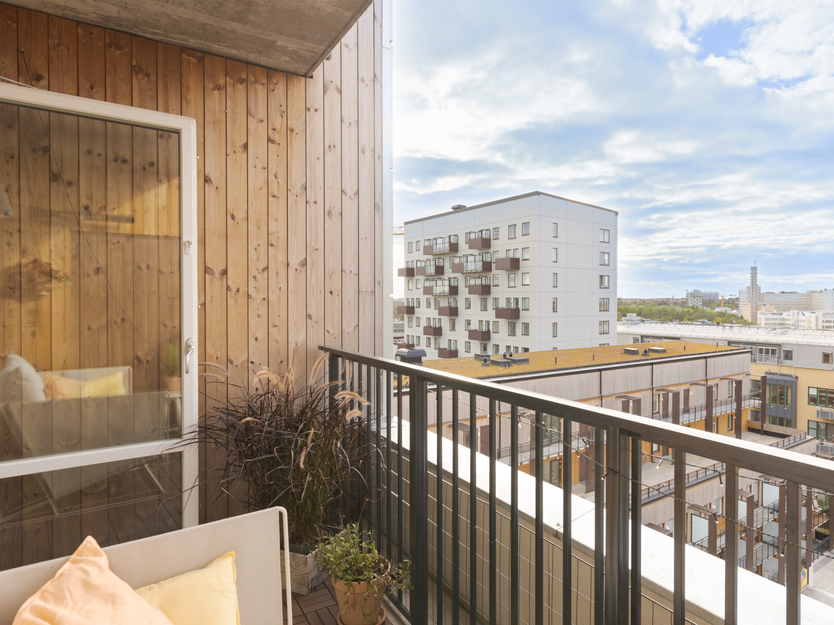 Bostadsbild från Diavoxvägen 32, Kommande i Midsommarkransen, Stockholm