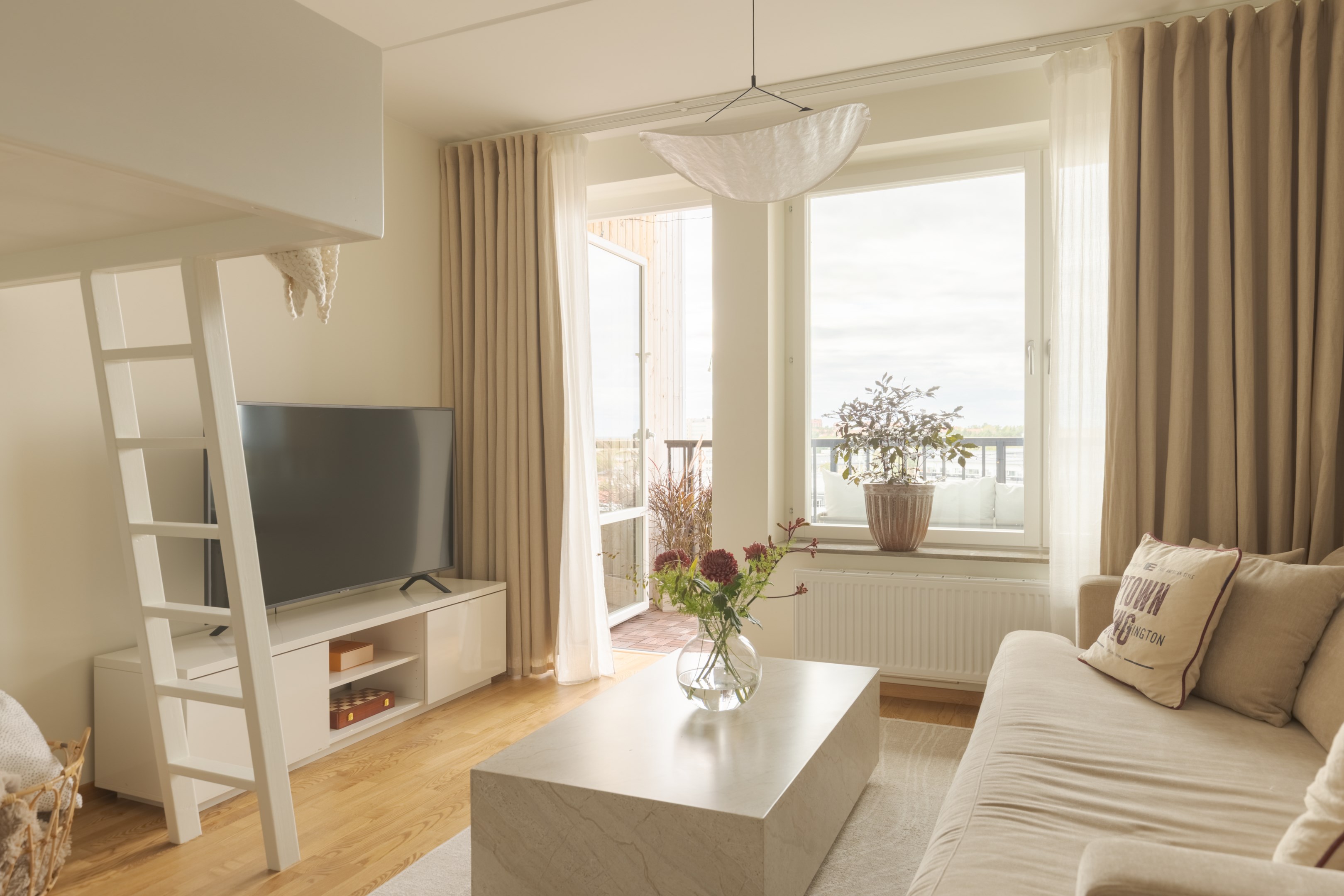 Bostadsbild från Diavoxvägen 32, Kommande i Midsommarkransen, Stockholm