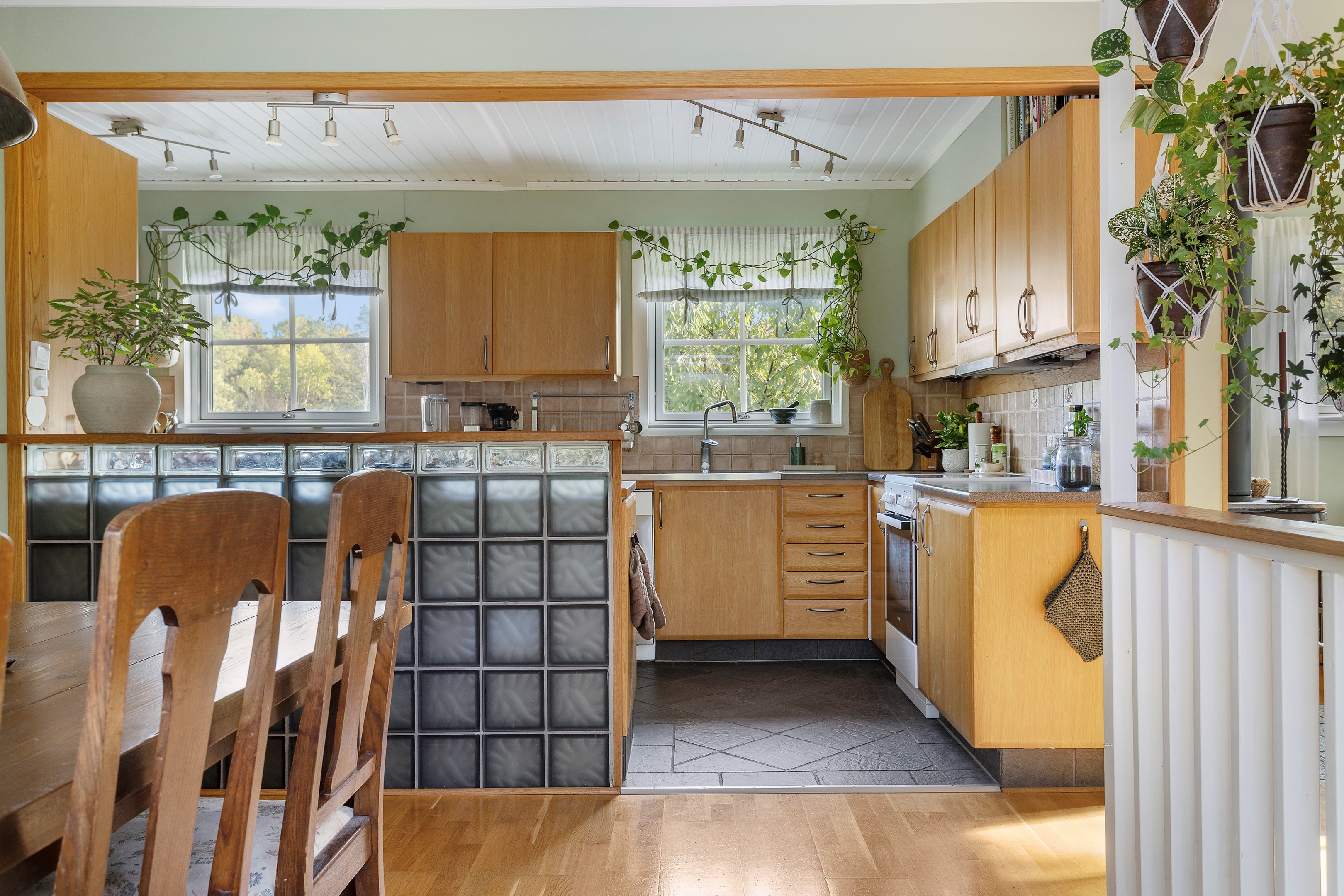 Bostadsbild från Klysvägen 3, Kommande i Södra kopparmora, Värmdö