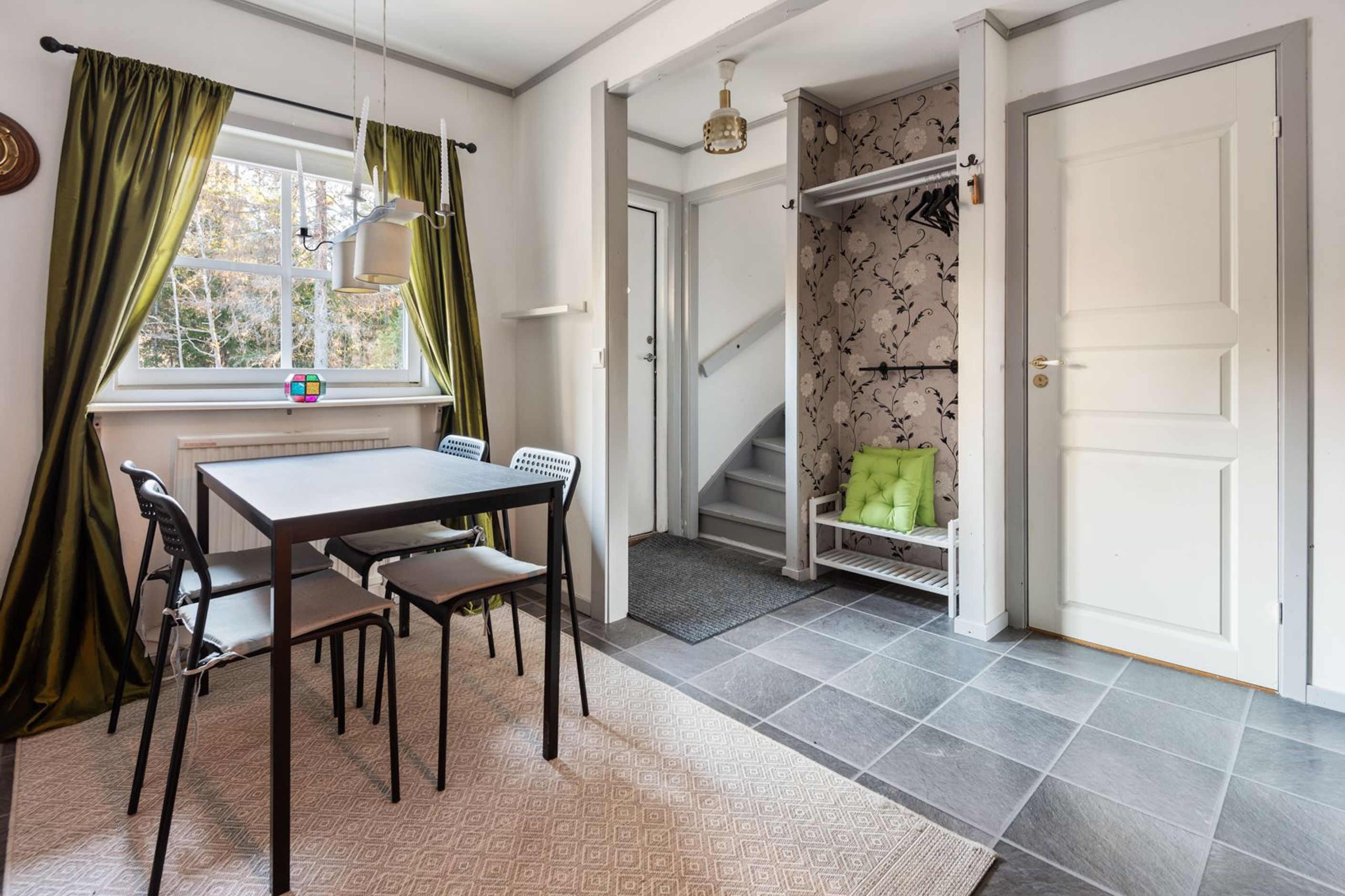 Bostadsbild från Klysvägen 3, Kommande i Södra kopparmora, Värmdö