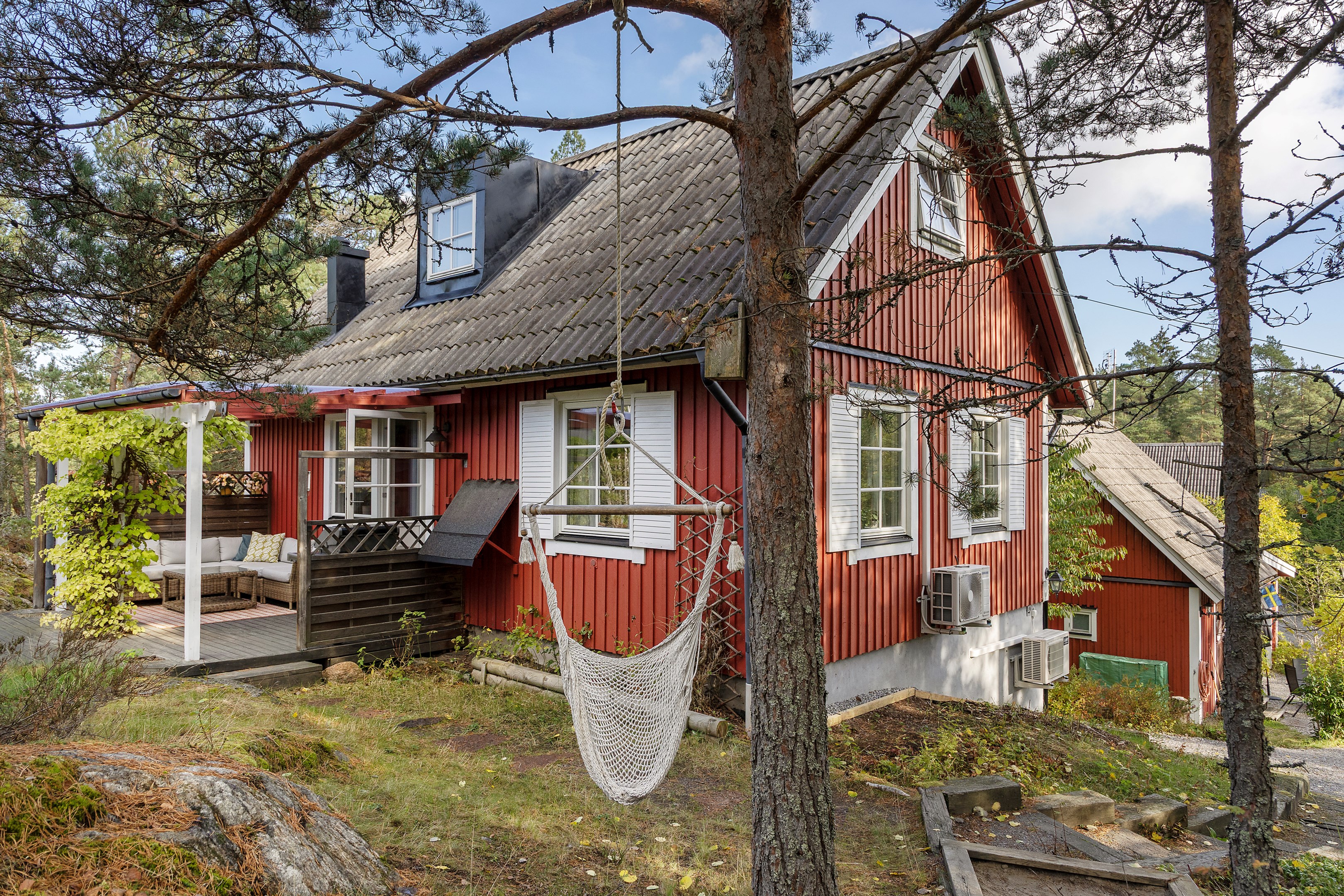 Bostadsbild från Klysvägen 3, Kommande i Södra kopparmora, Värmdö