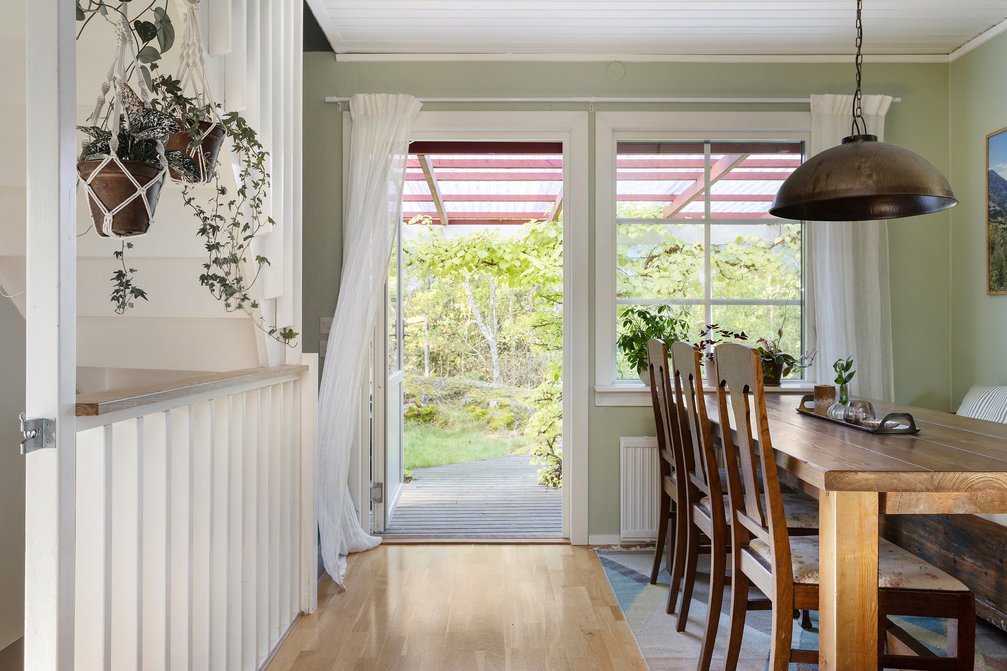 Bostadsbild från Klysvägen 3, Kommande i Södra kopparmora, Värmdö