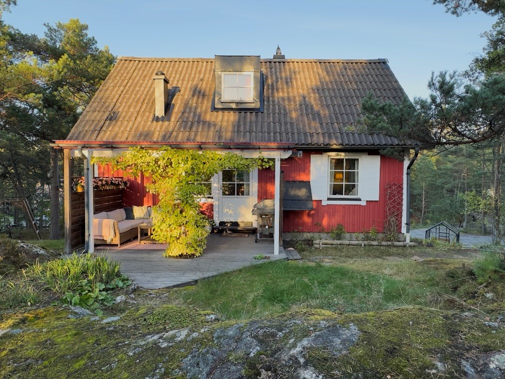 Bostadsbild från Klysvägen 3, Kommande i Södra kopparmora, Värmdö