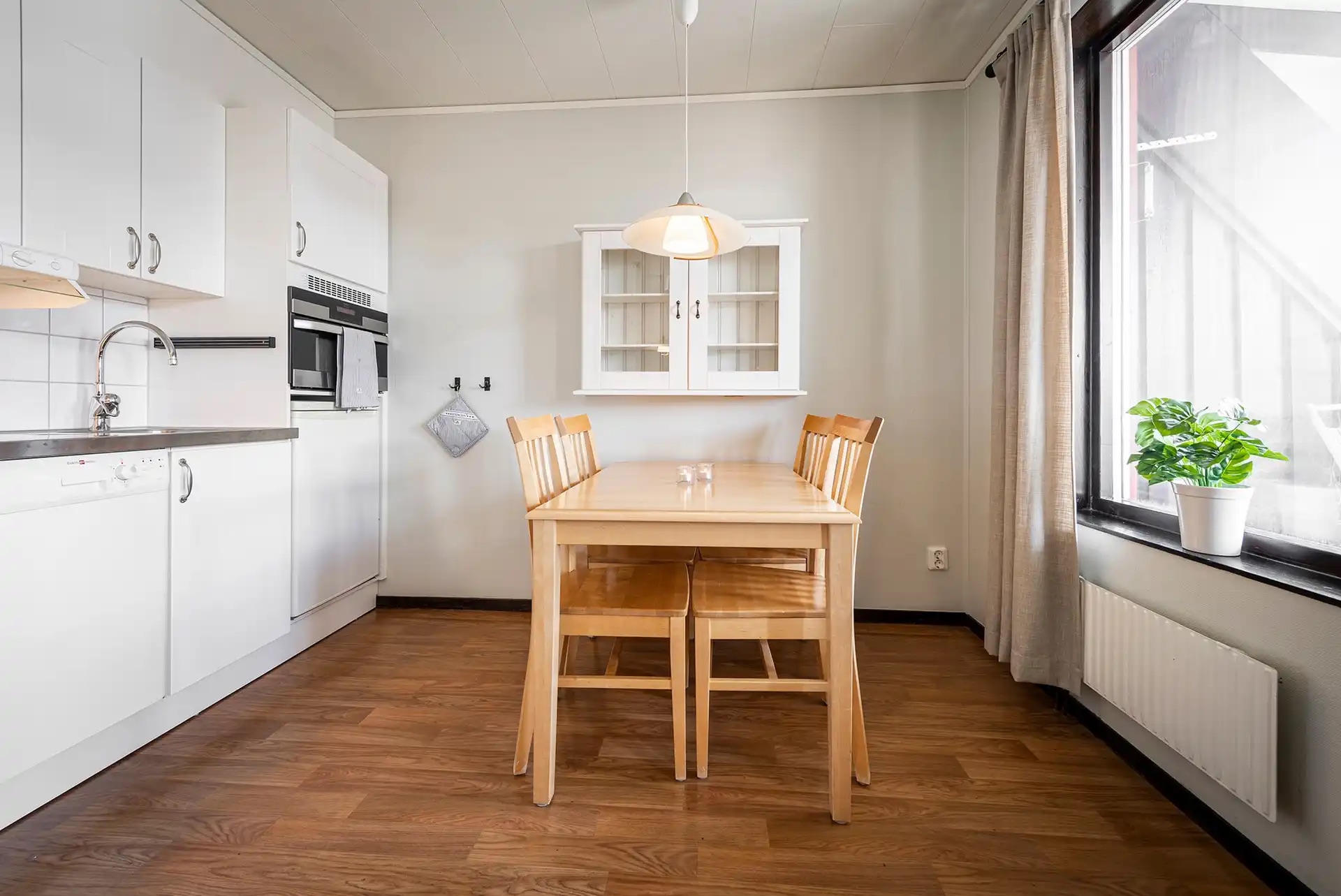 Kök och matplats