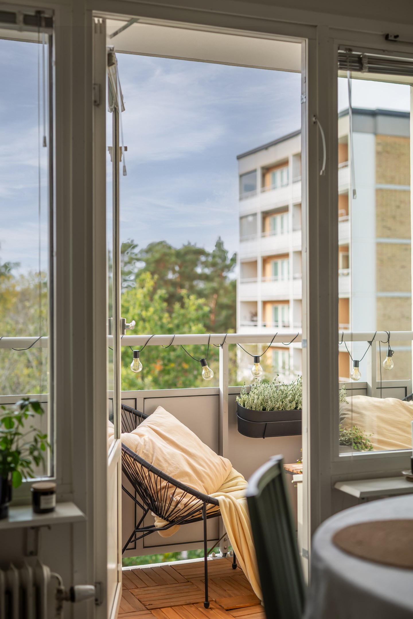 Bostadsbild från Oxelvägen 37, Till salu i Älta, Nacka