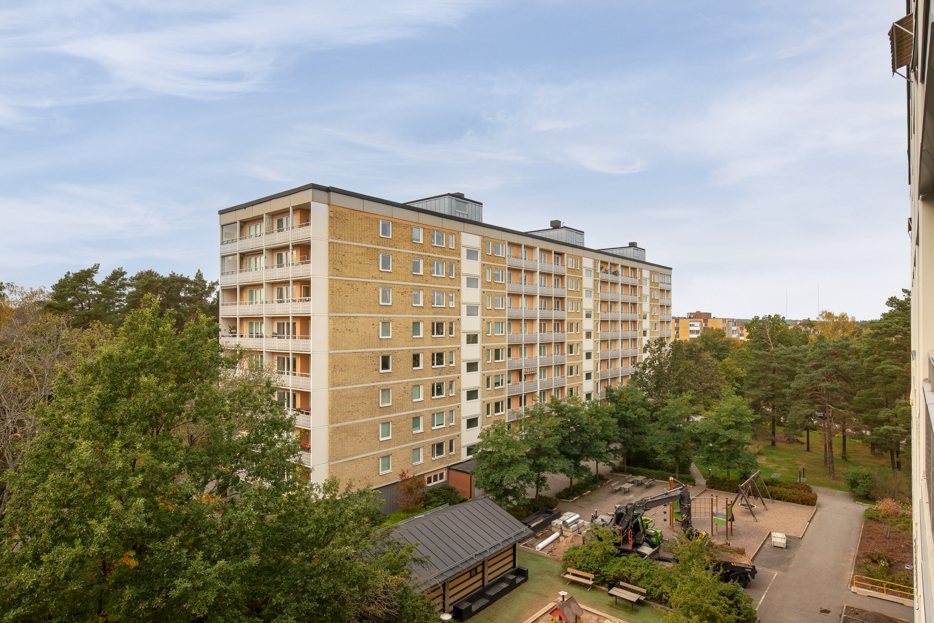 Bostadsbild från Oxelvägen 37, Till salu i Älta, Nacka