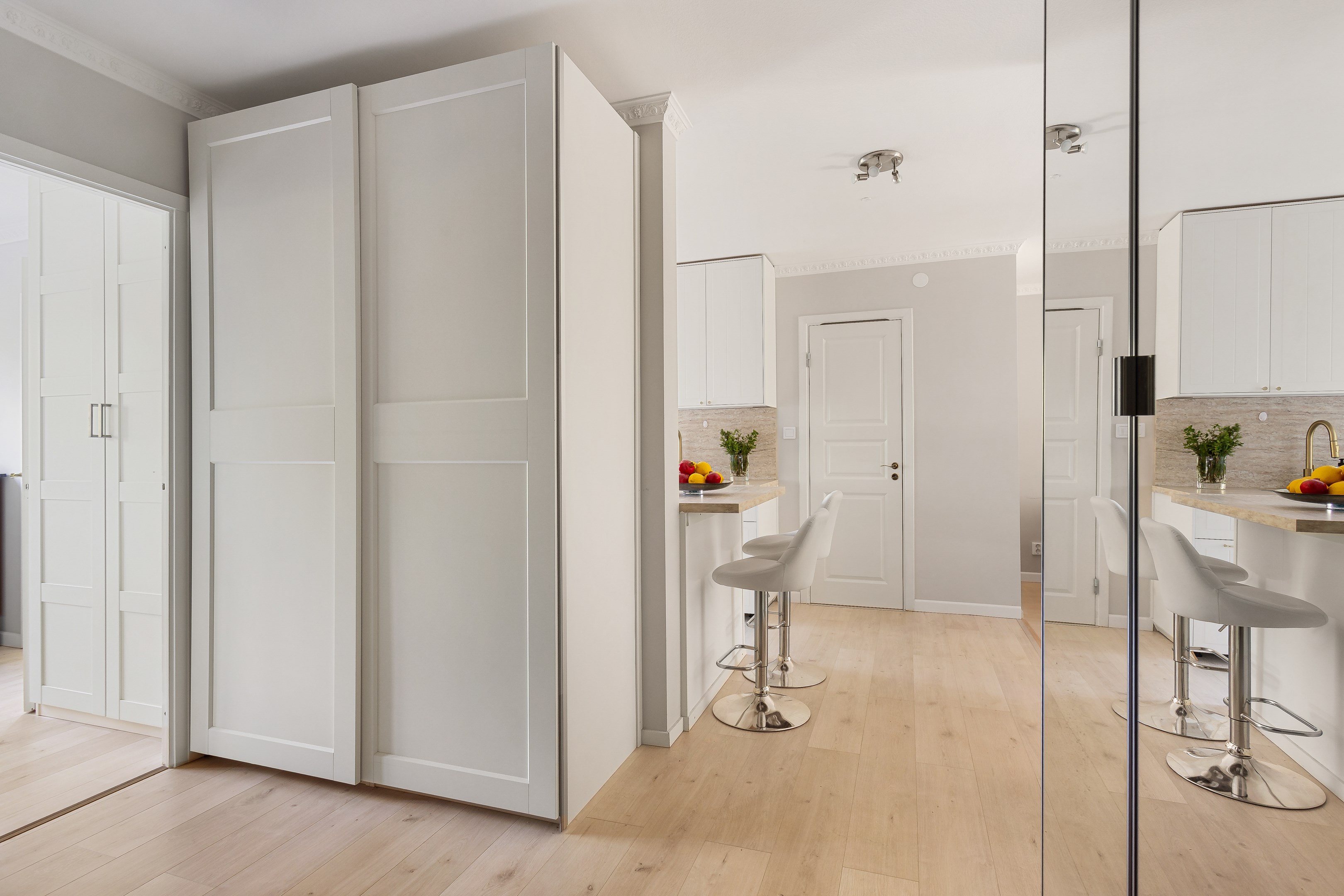 Bostadsbild från Logdansvägen 46, Till salu i Sundbyberg - Ör, Sundbyberg