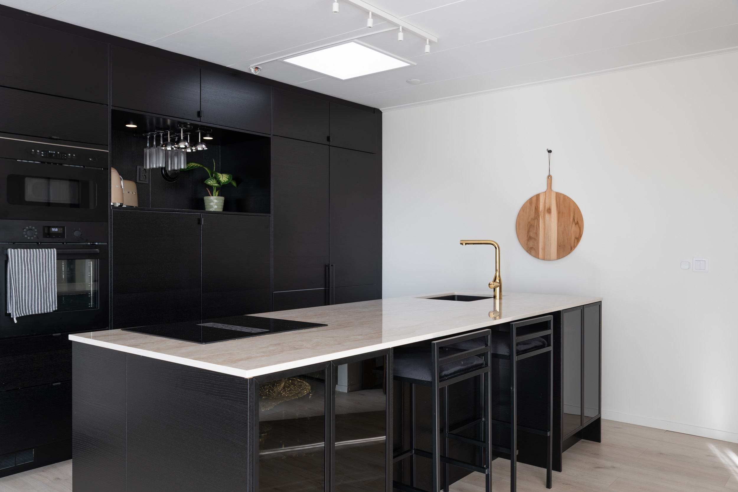 Bostadsbild från Bandverksgatan 64, Kommande i Bäckby, Västerås