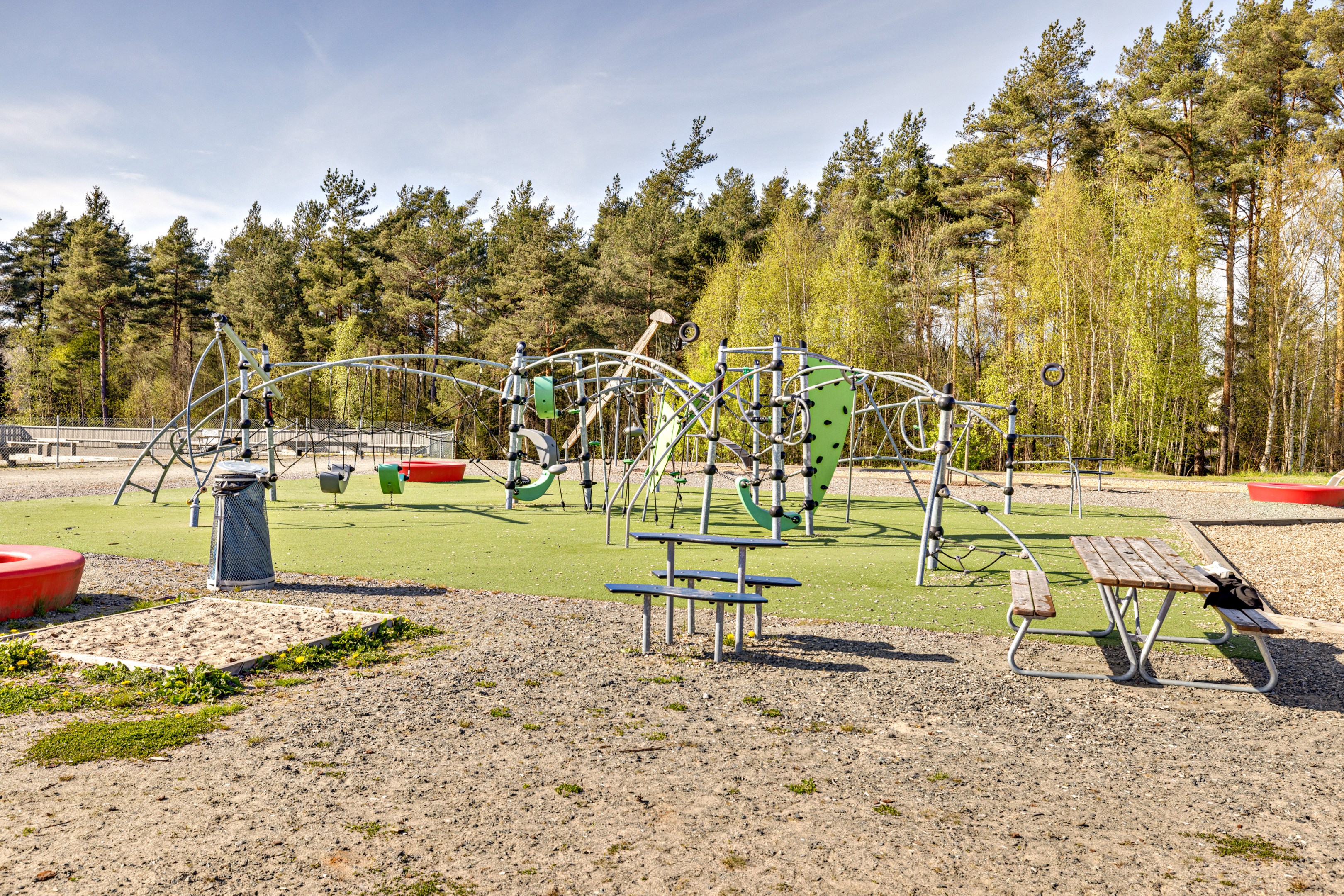 Äventyrslekplats i Önneröd