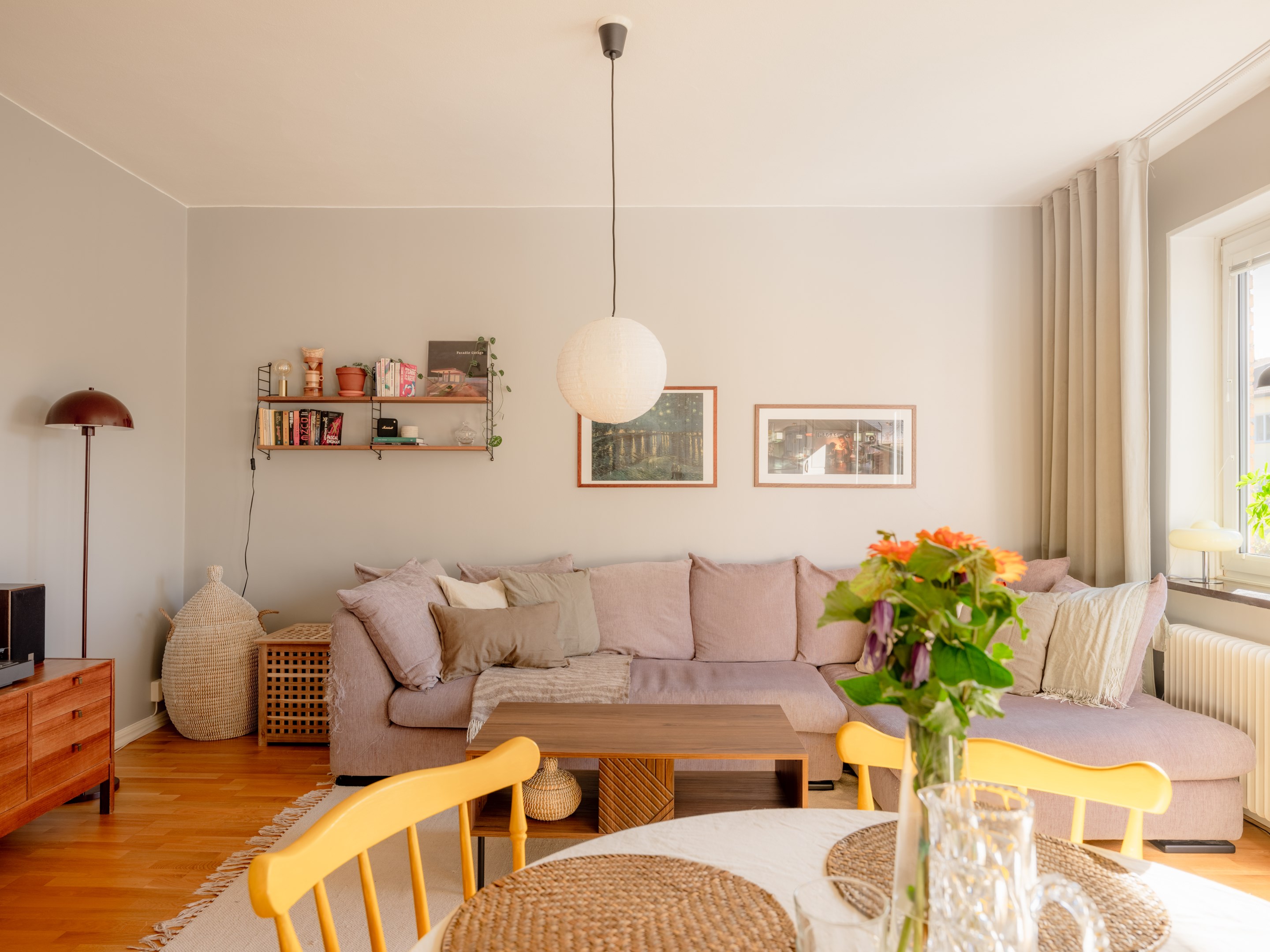 Bostadsbild från Sparbanksvägen 44, Såld i Hägerstensåsen, Stockholm