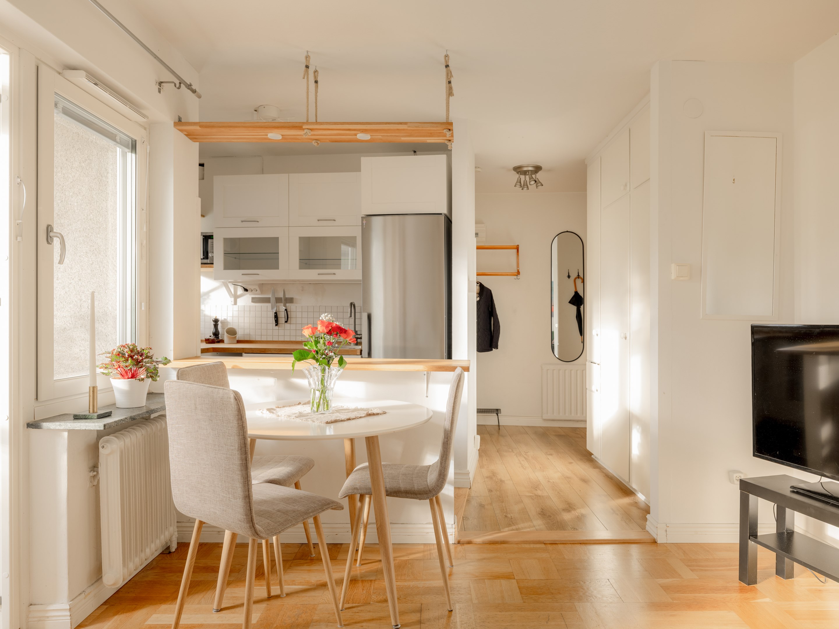 Bostadsbild från Lina Sandells plan 10, Till salu i Fruängen, Stockholm