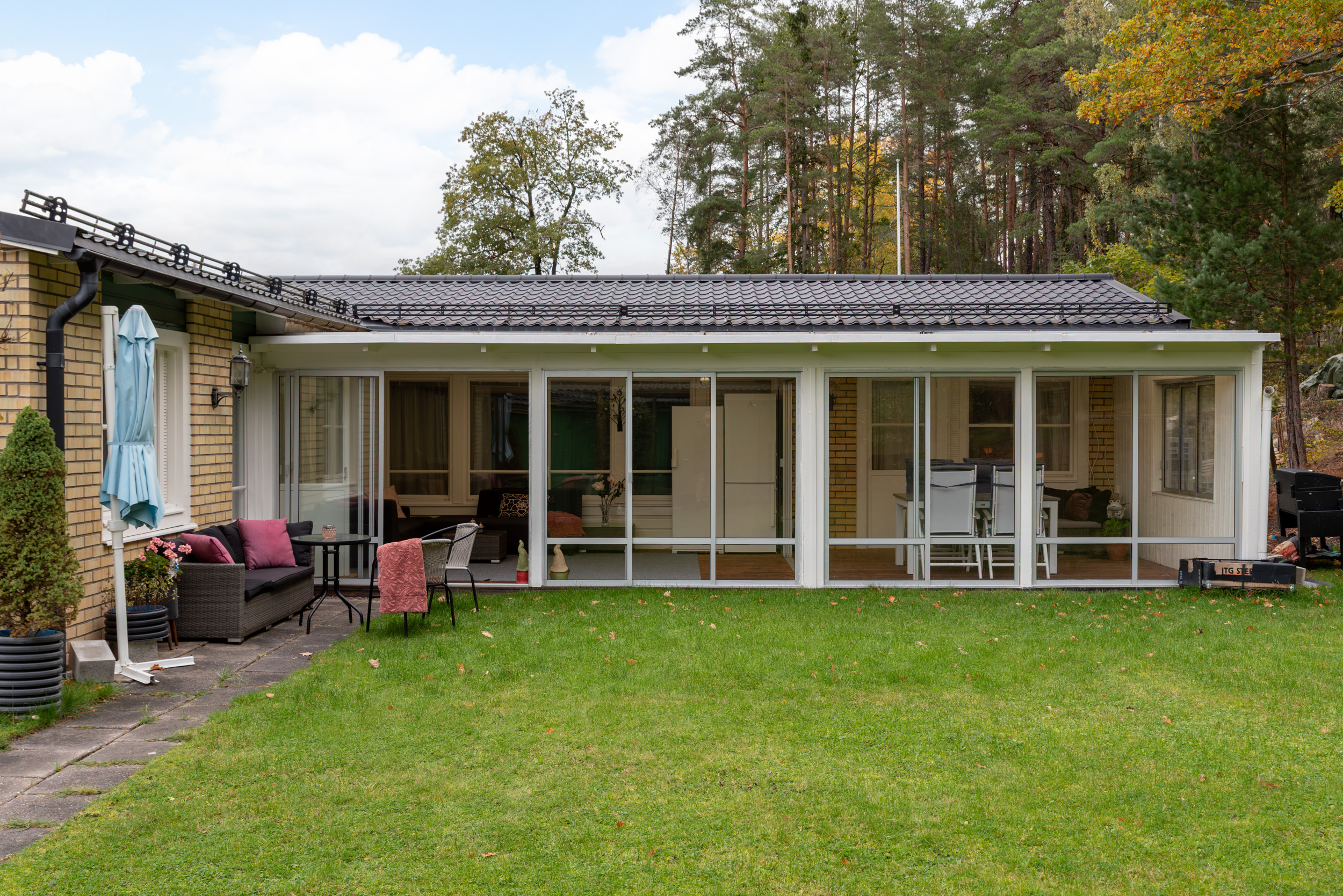 Bostadsbild från Rörverksgatan 128, Till salu i Bäckby, Västerås