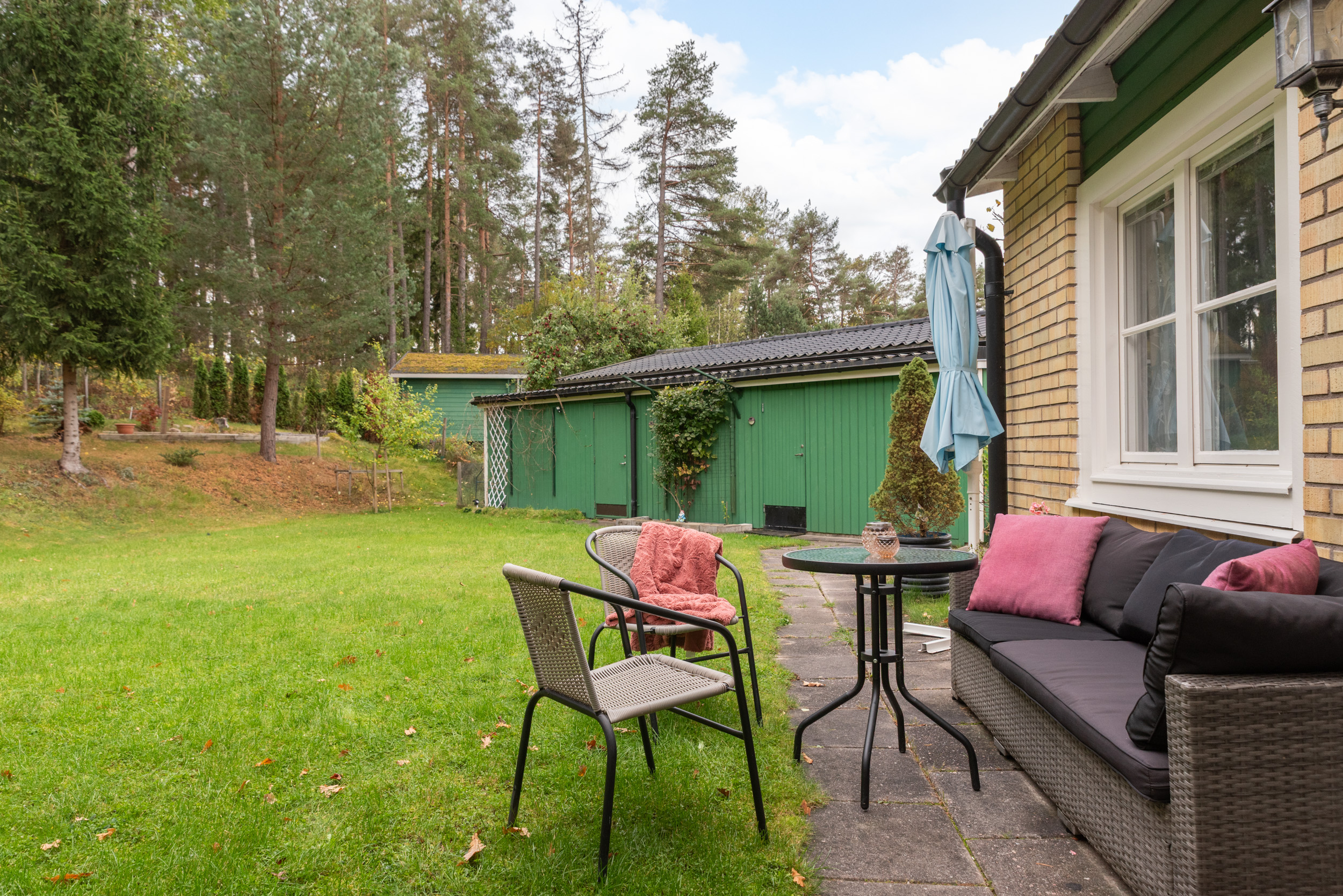 Bostadsbild från Rörverksgatan 128, Till salu i Bäckby, Västerås