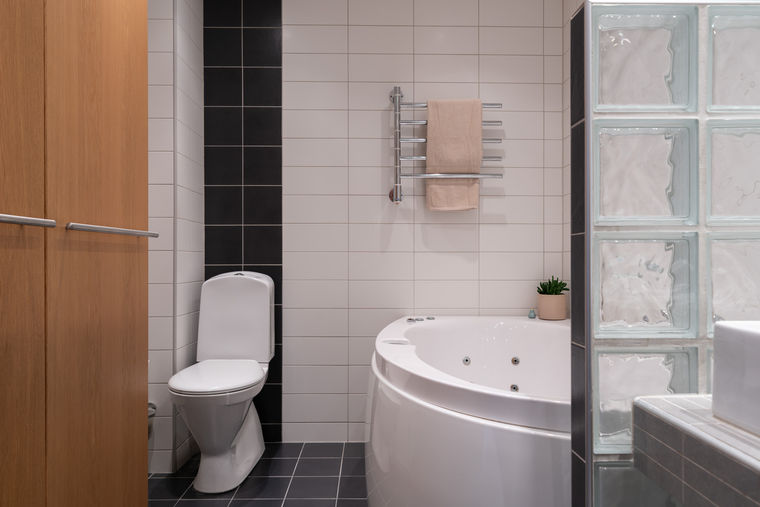 Bostadsbild från Kärrbogatan 14, Kommande i Skiljebo, Västerås