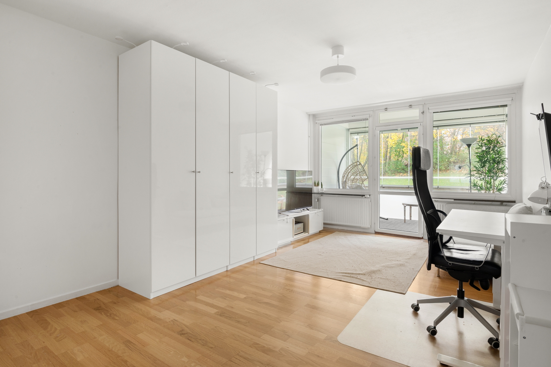Bostadsbild från Björnstigen 117, Till salu i Bergshamra, Solna