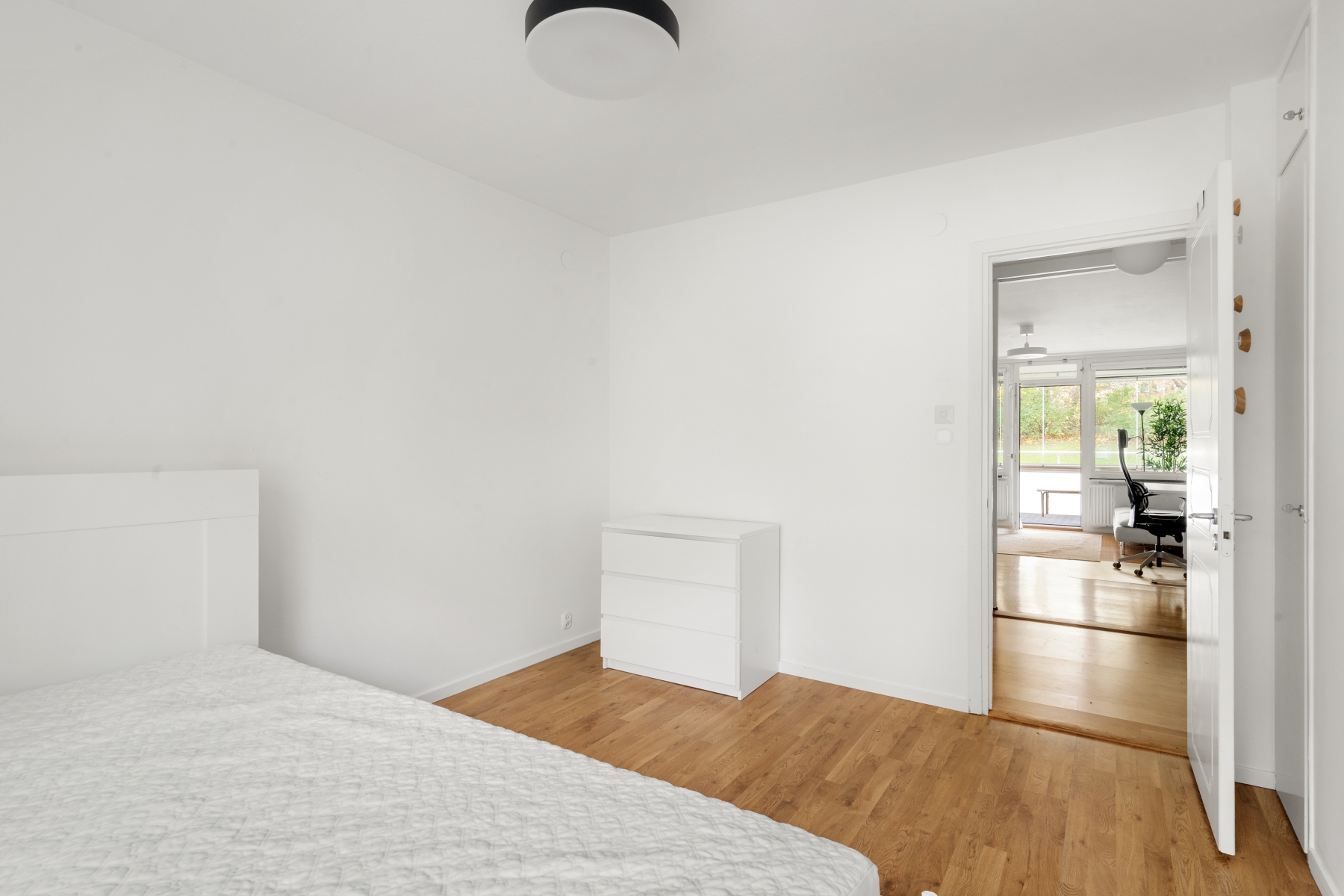 Bostadsbild från Björnstigen 117, Till salu i Bergshamra, Solna