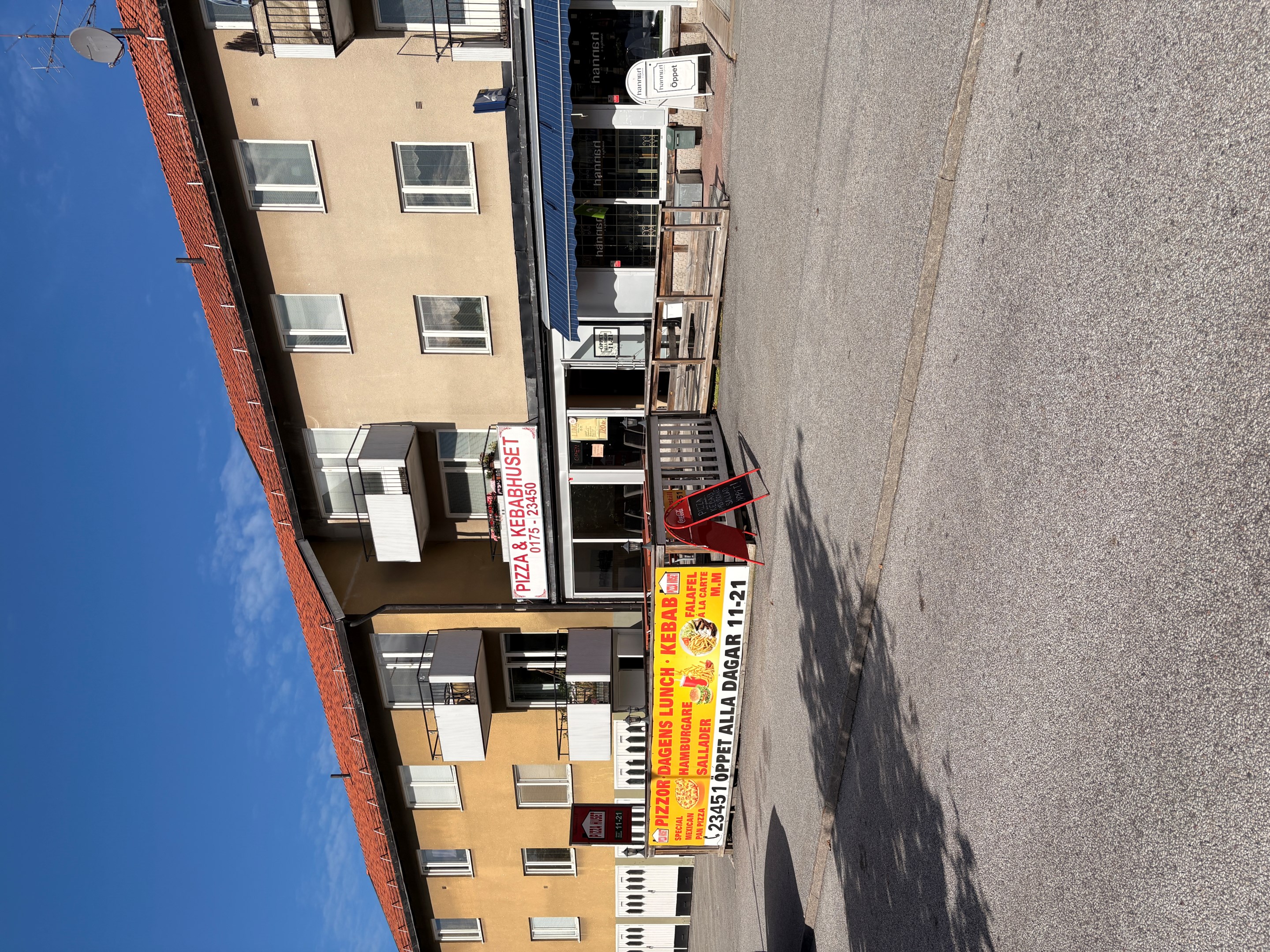 Pizzeria till salu i Hallstavik centrum – Norra Uppsalavägen 4C bild 1