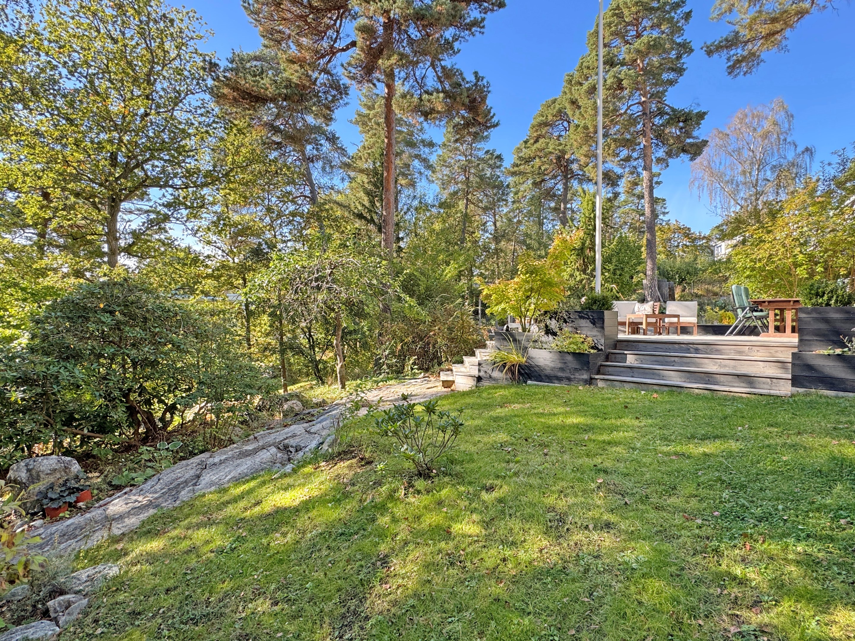 Bostadsbild från Hasselbergsvägen 5, Till salu i Bromma - Södra Ängby, Stockholm