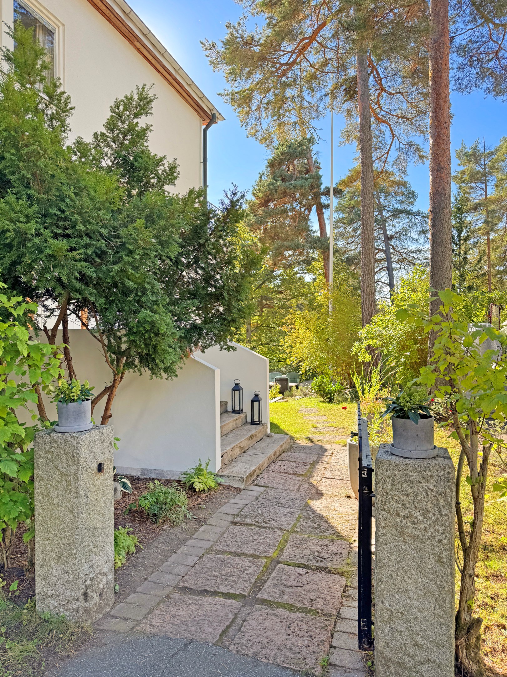 Bostadsbild från Hasselbergsvägen 5, Till salu i Bromma - Södra Ängby, Stockholm