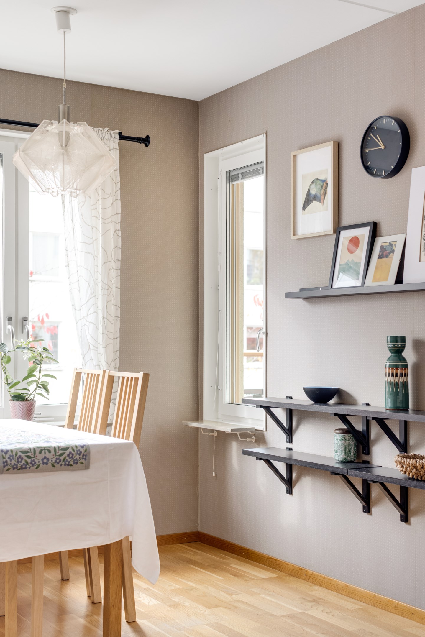 Bostadsbild från Siktargatan 18, Till salu i Kungsängen, Uppsala