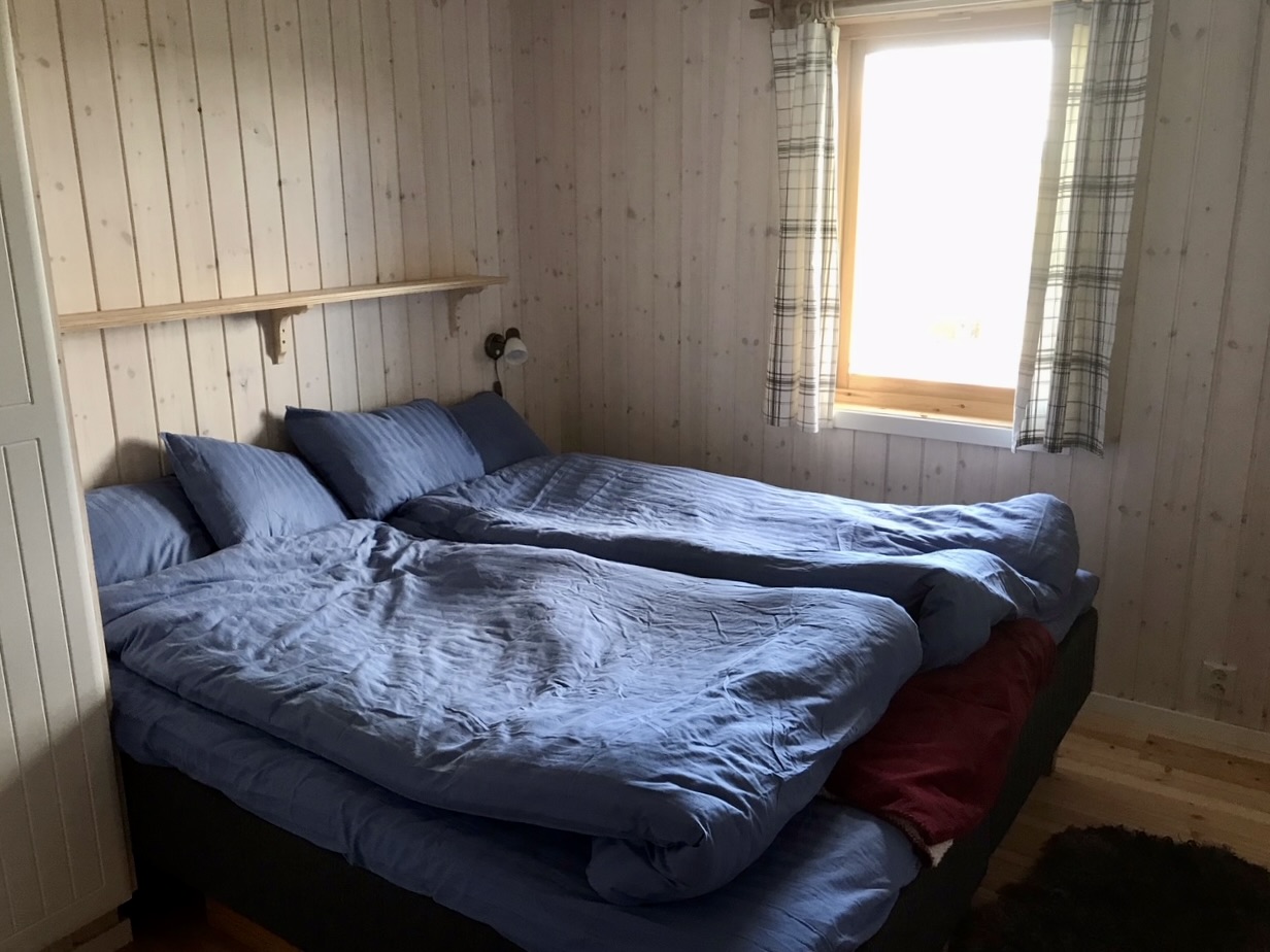 Sovrum med dubbelsäng