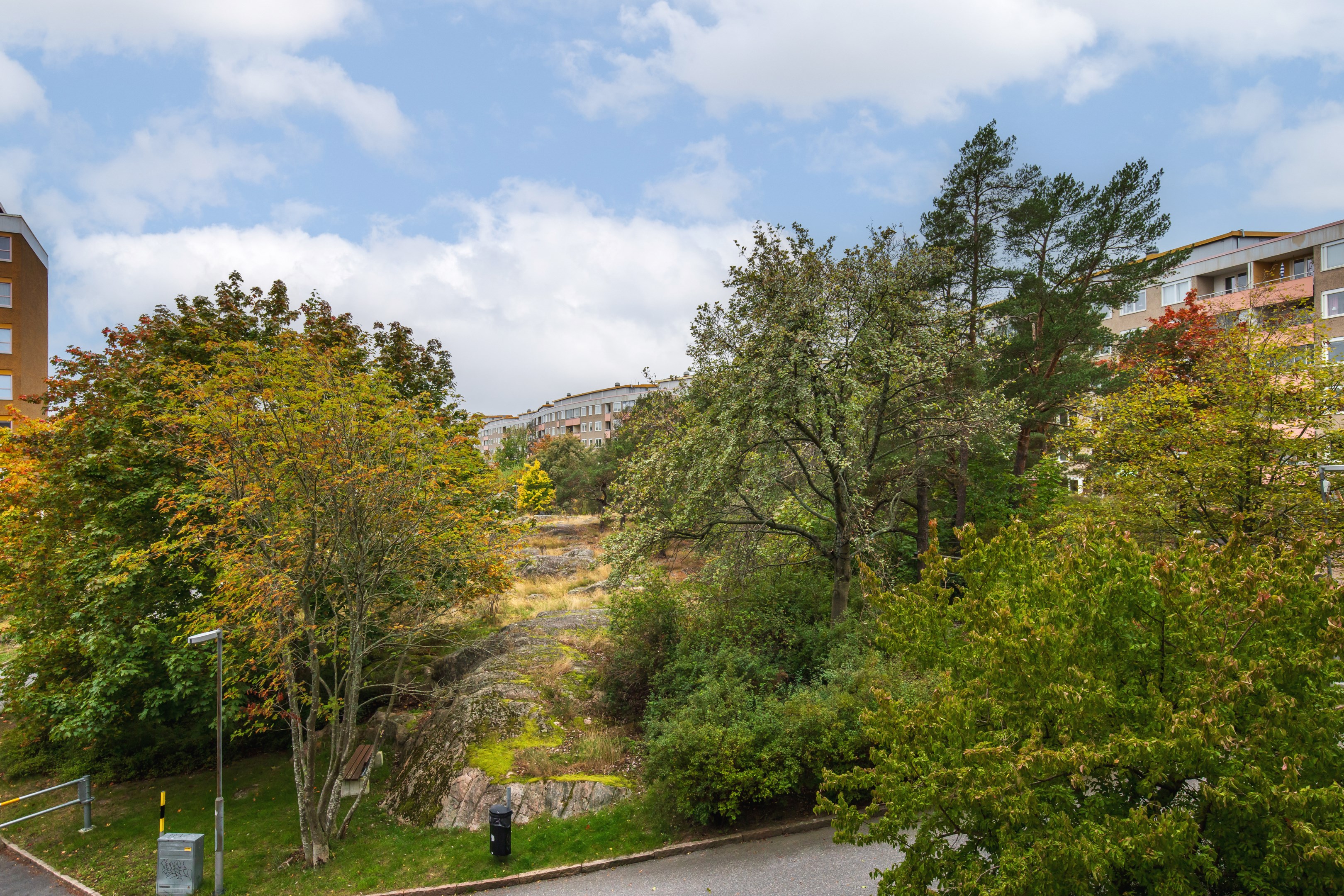 Bostadsbild från Henriksdalsringen 3, Till salu i Henriksdalsberget, Nacka
