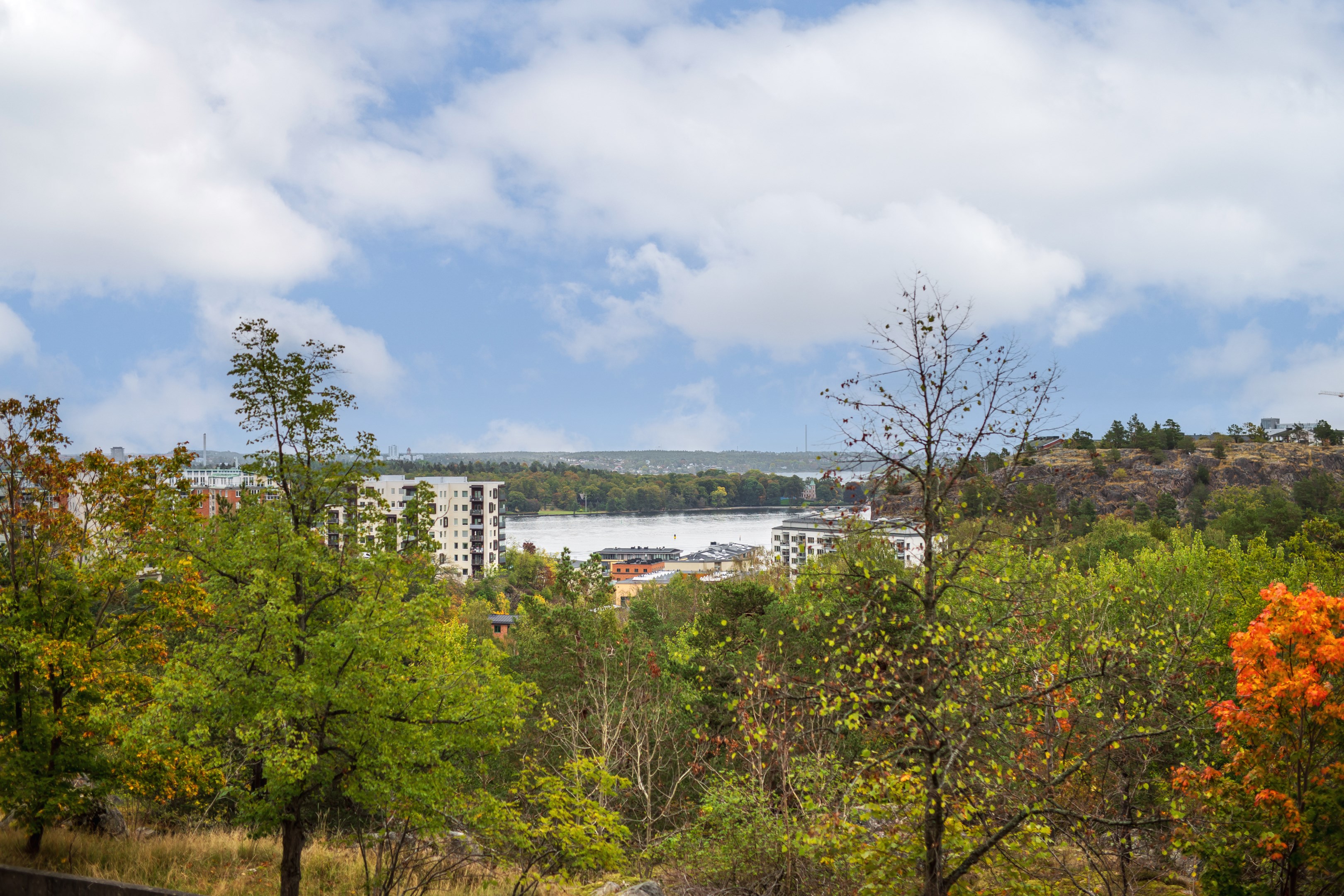 Bostadsbild från Henriksdalsringen 3, Till salu i Henriksdalsberget, Nacka