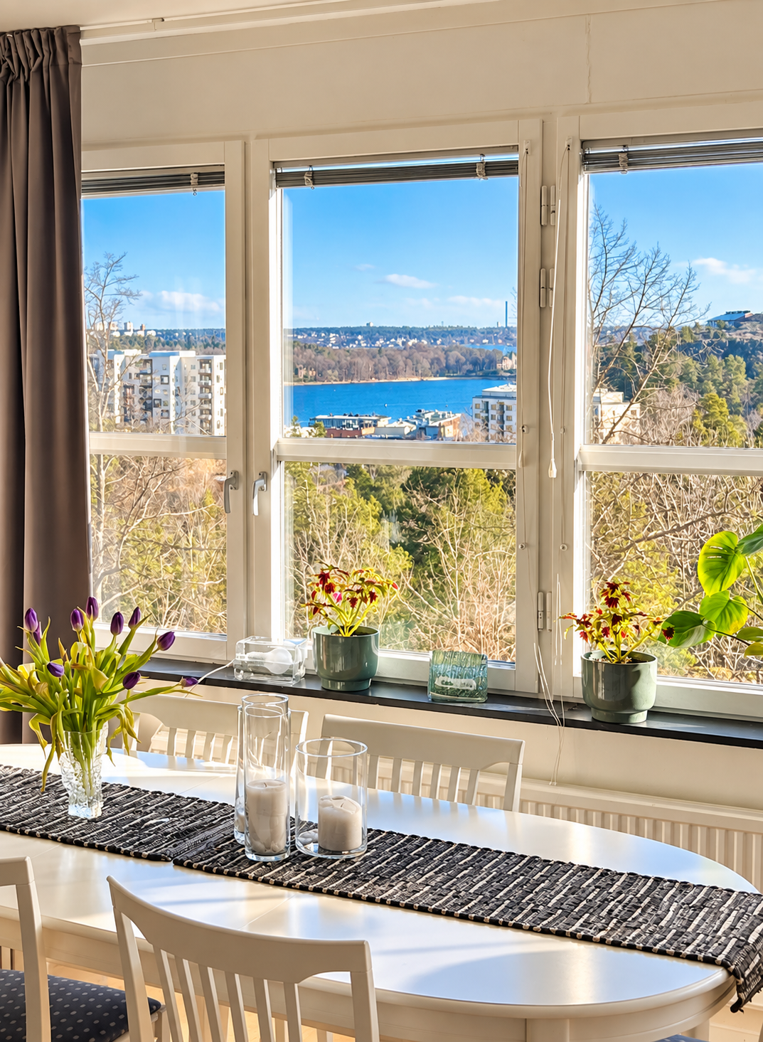 Bostadsbild från Henriksdalsringen 3, Till salu i Henriksdalsberget, Nacka