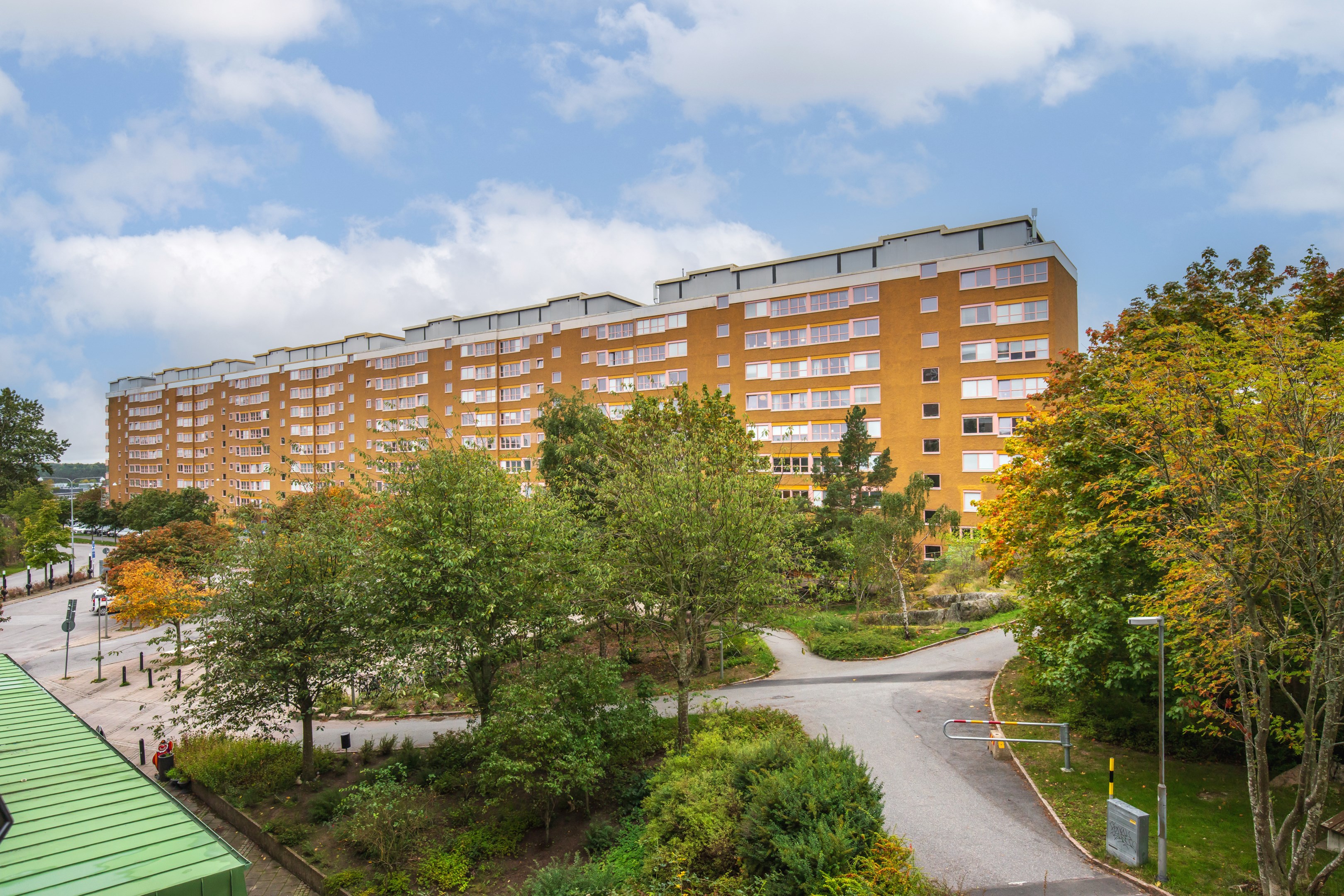 Bostadsbild från Henriksdalsringen 3, Till salu i Henriksdalsberget, Nacka