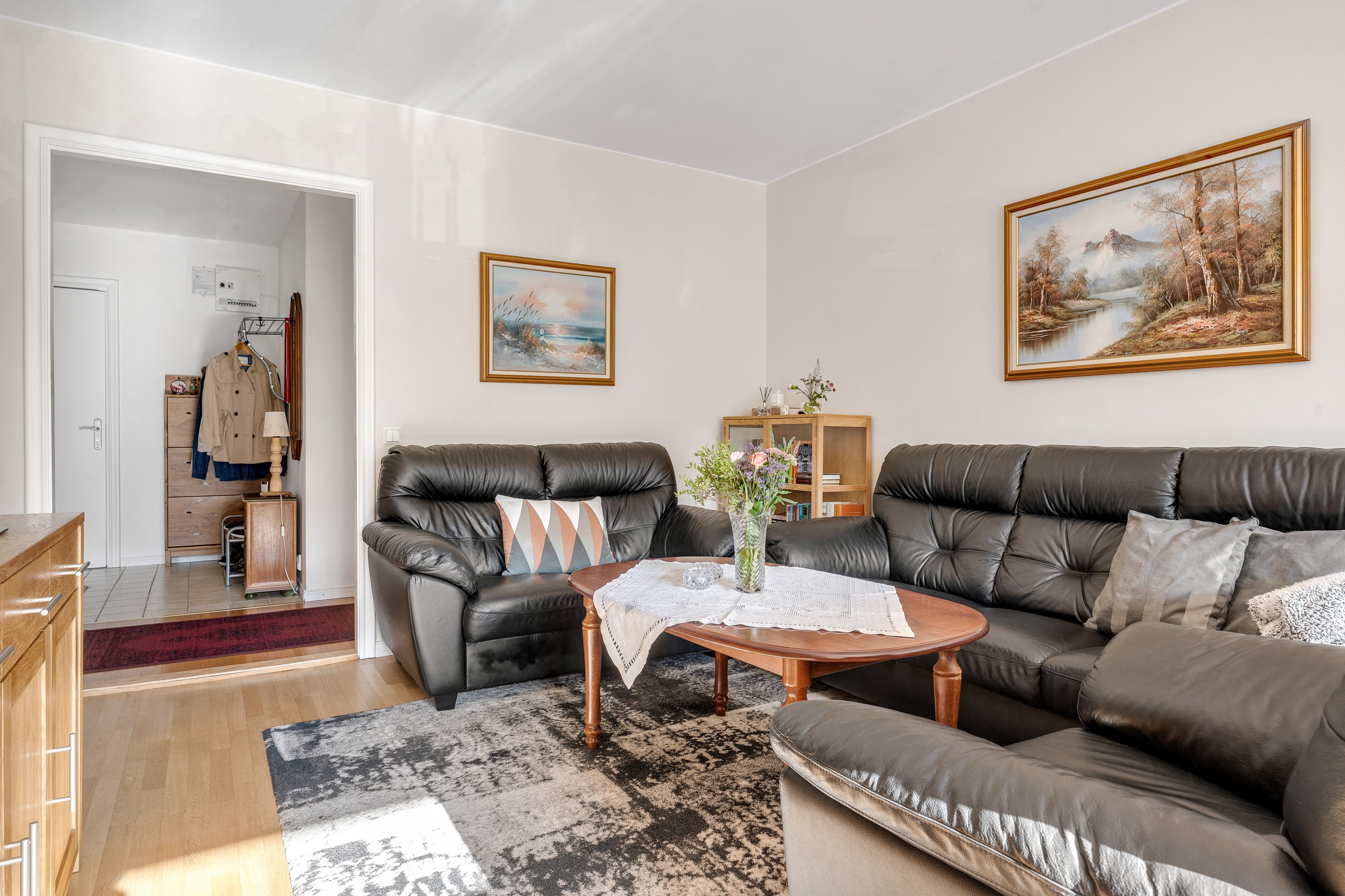 Bostadsbild från Österängsgatan 24D, Till salu i Fålhagen, Uppsala