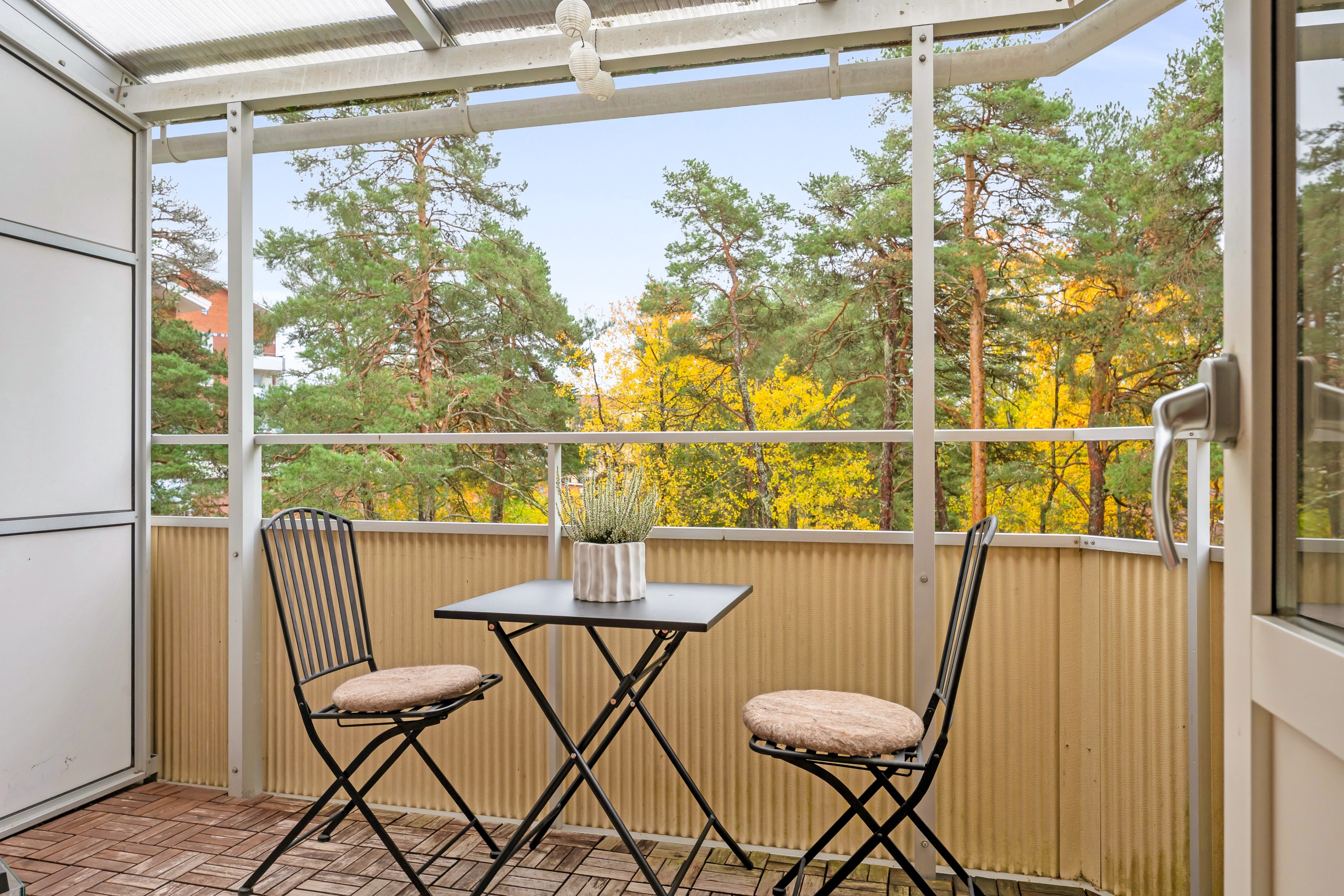 Bostadsbild från Gnejsvägen 9B, Till salu i Eriksberg, Uppsala