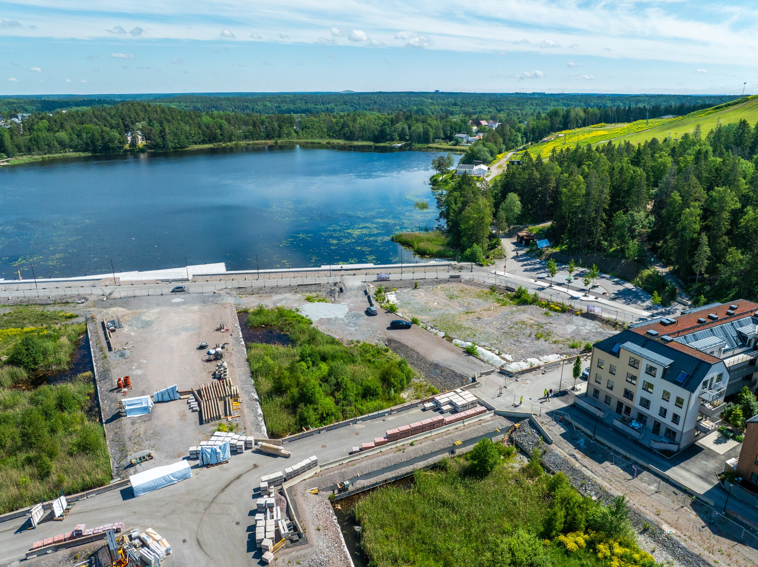 Bostadsbild från Backhopparvägen 9, Till salu i Väsjön, Sollentuna