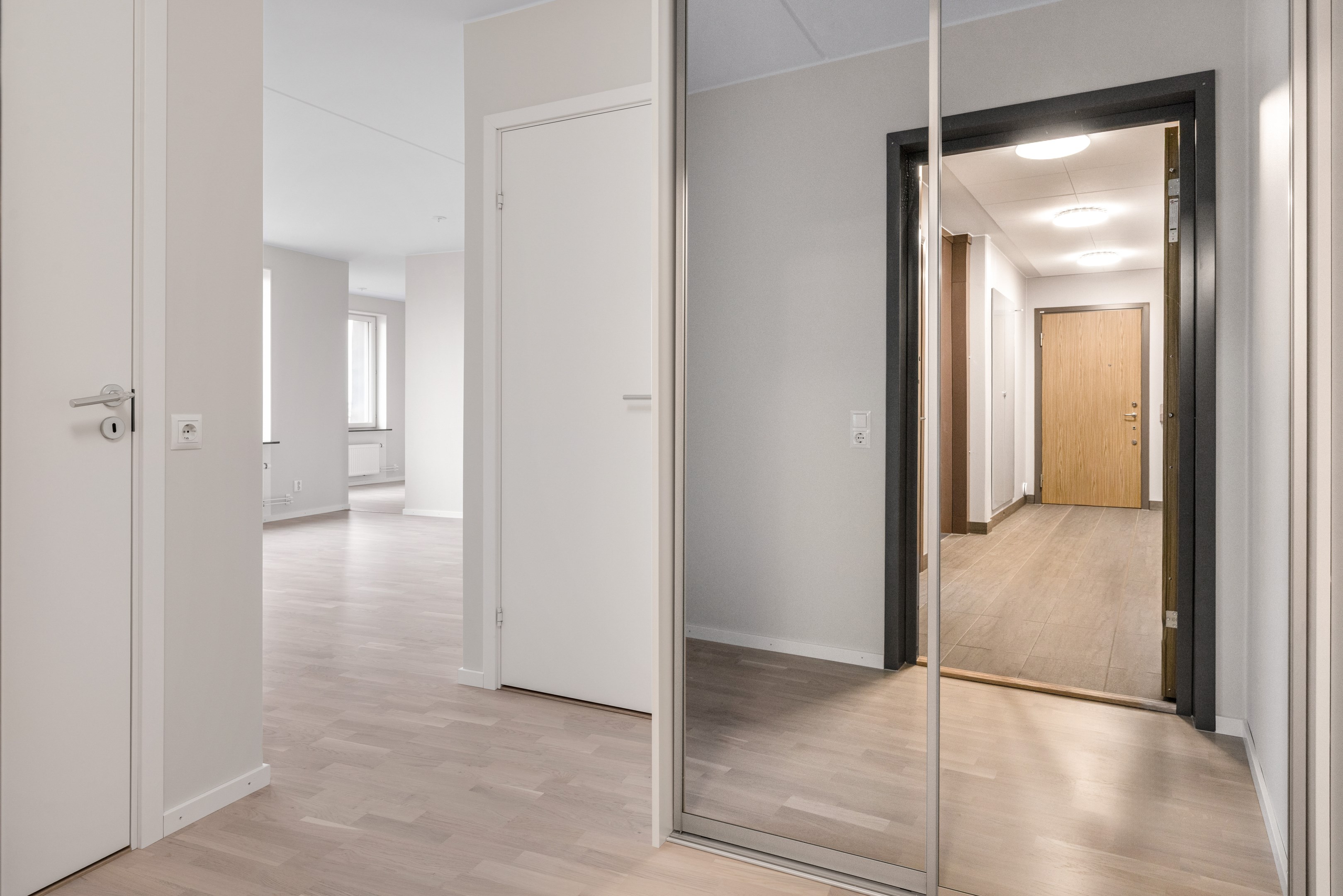 Bostadsbild från Vattholmavägen 1C, Till salu i Kapellgärdet, Uppsala