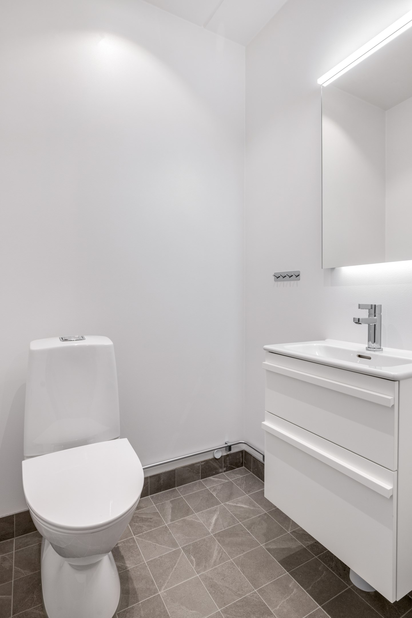 Bostadsbild från Vattholmavägen 1C, Till salu i Kapellgärdet, Uppsala