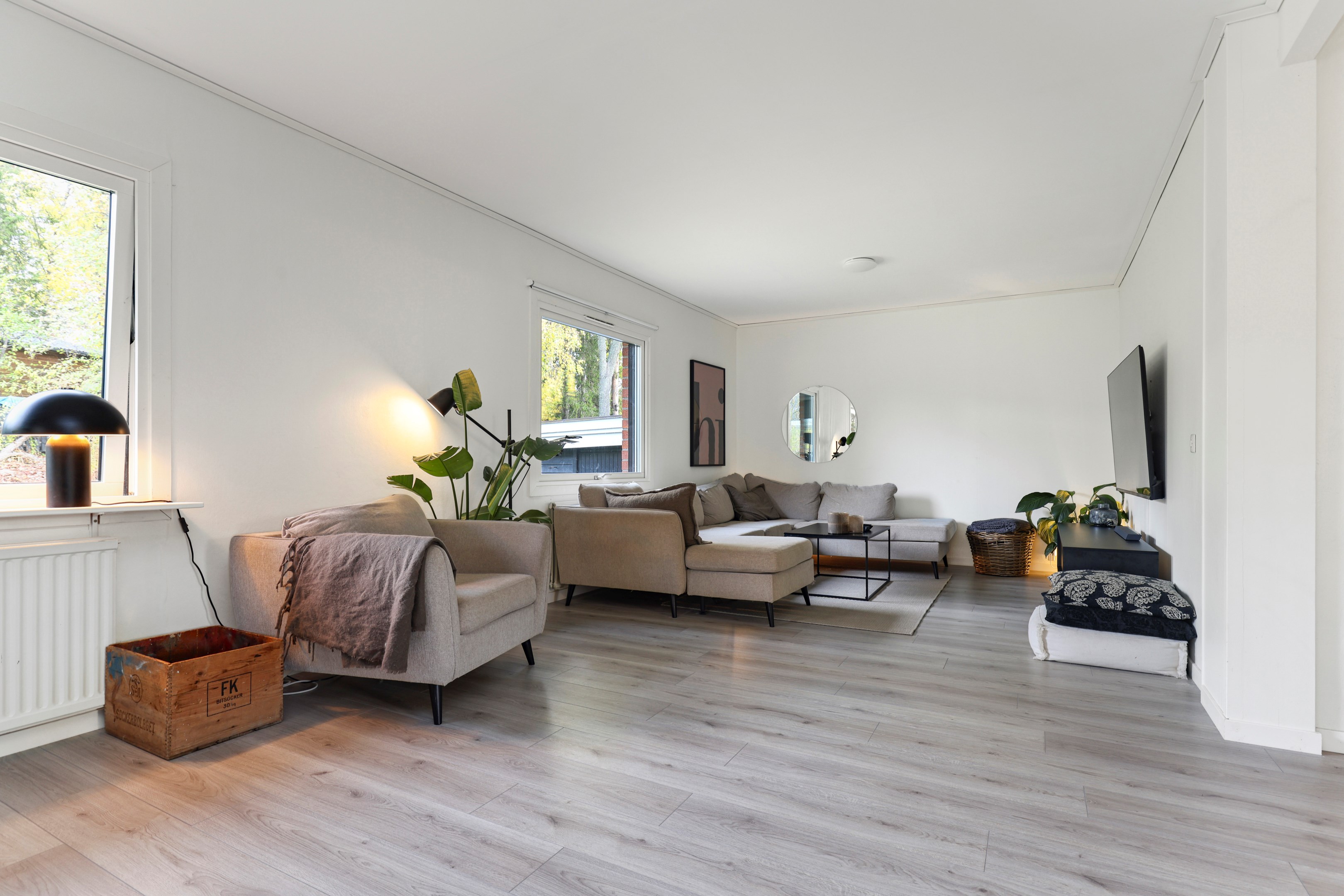 Bostadsbild från Furugatan 24, Till salu i Gimo, Östhammar