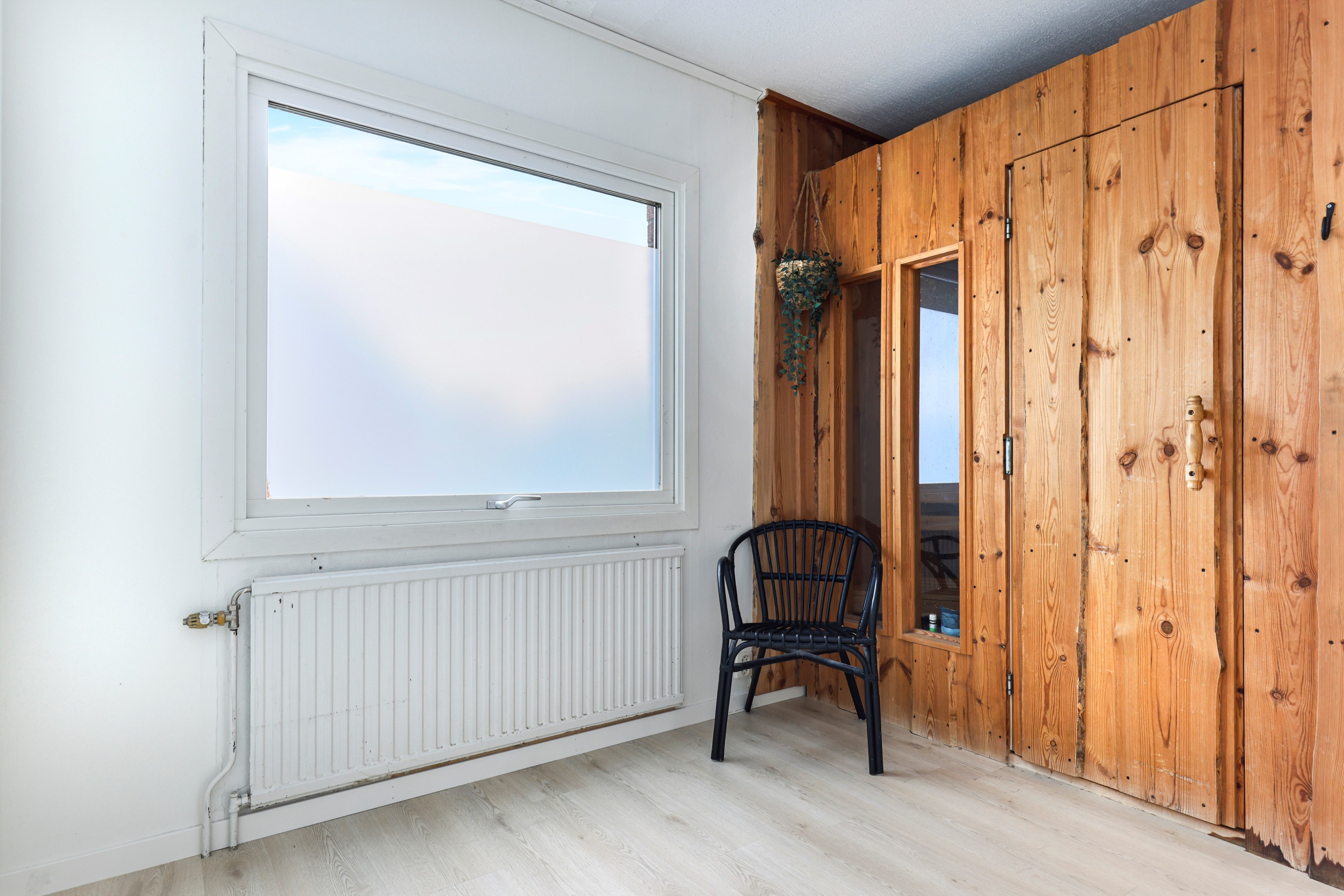 Bostadsbild från Furugatan 24, Till salu i Gimo, Östhammar